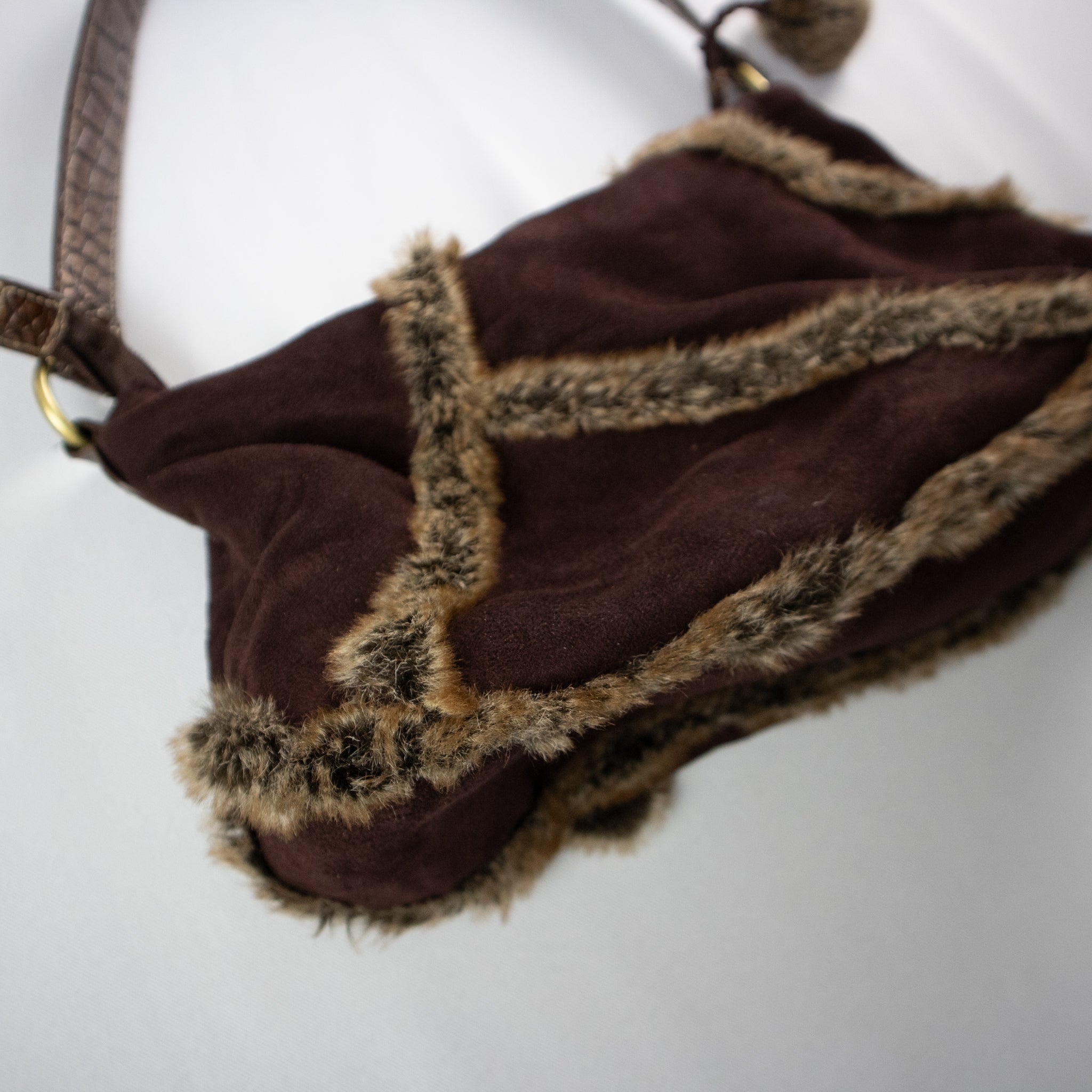 Faux Fur Trim Hand Bag / OS