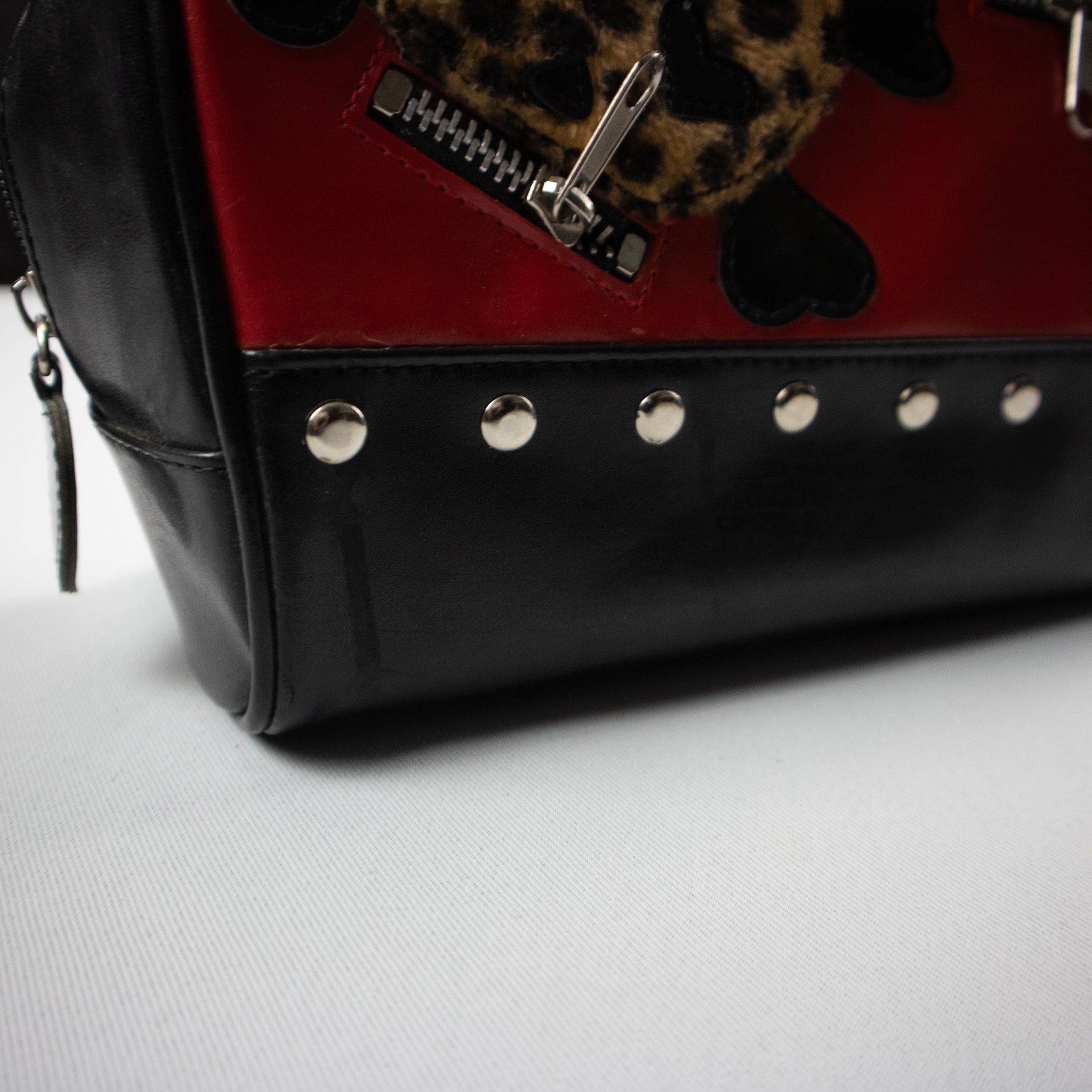 Demonia Skull Cheetah Print Leather Bag / OS