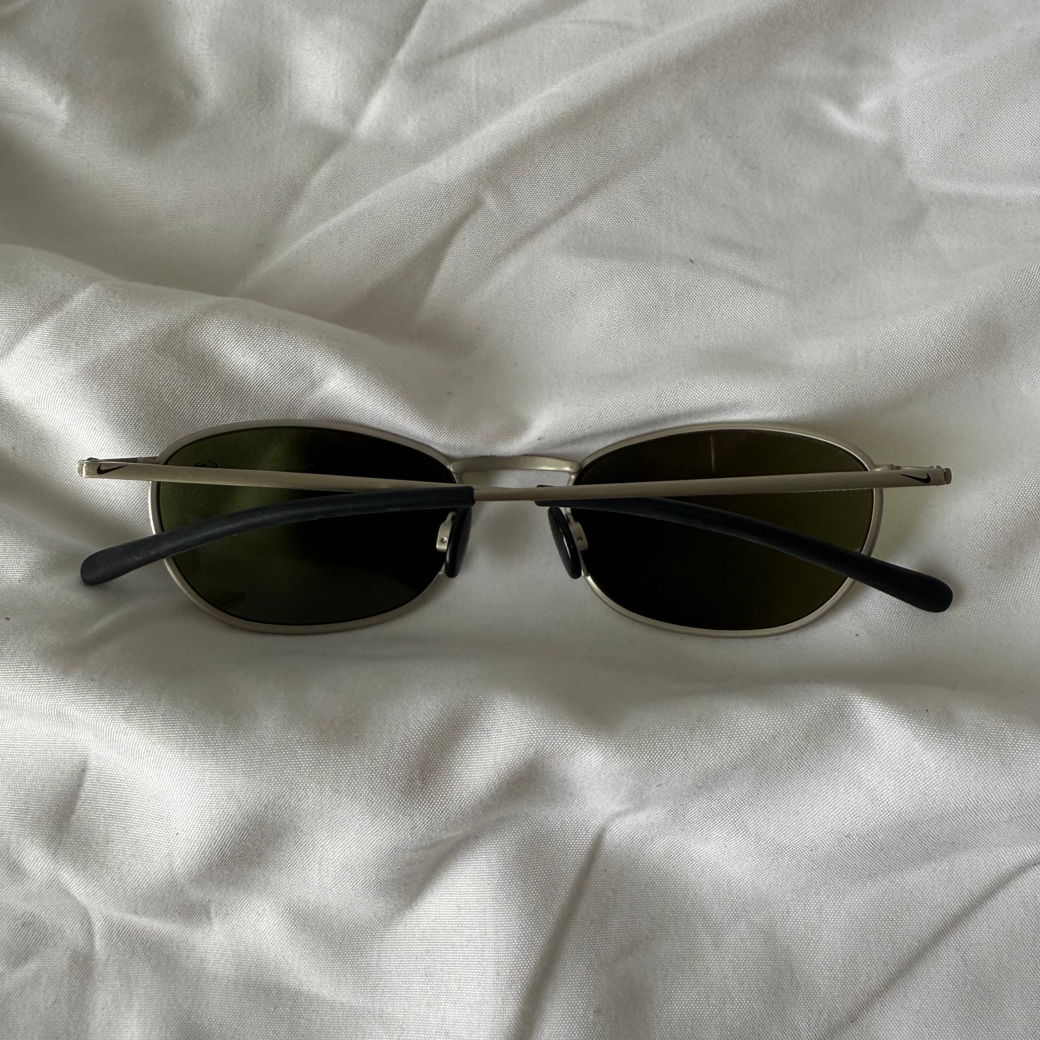 Oakley A Wire 1.0 green lens / OS