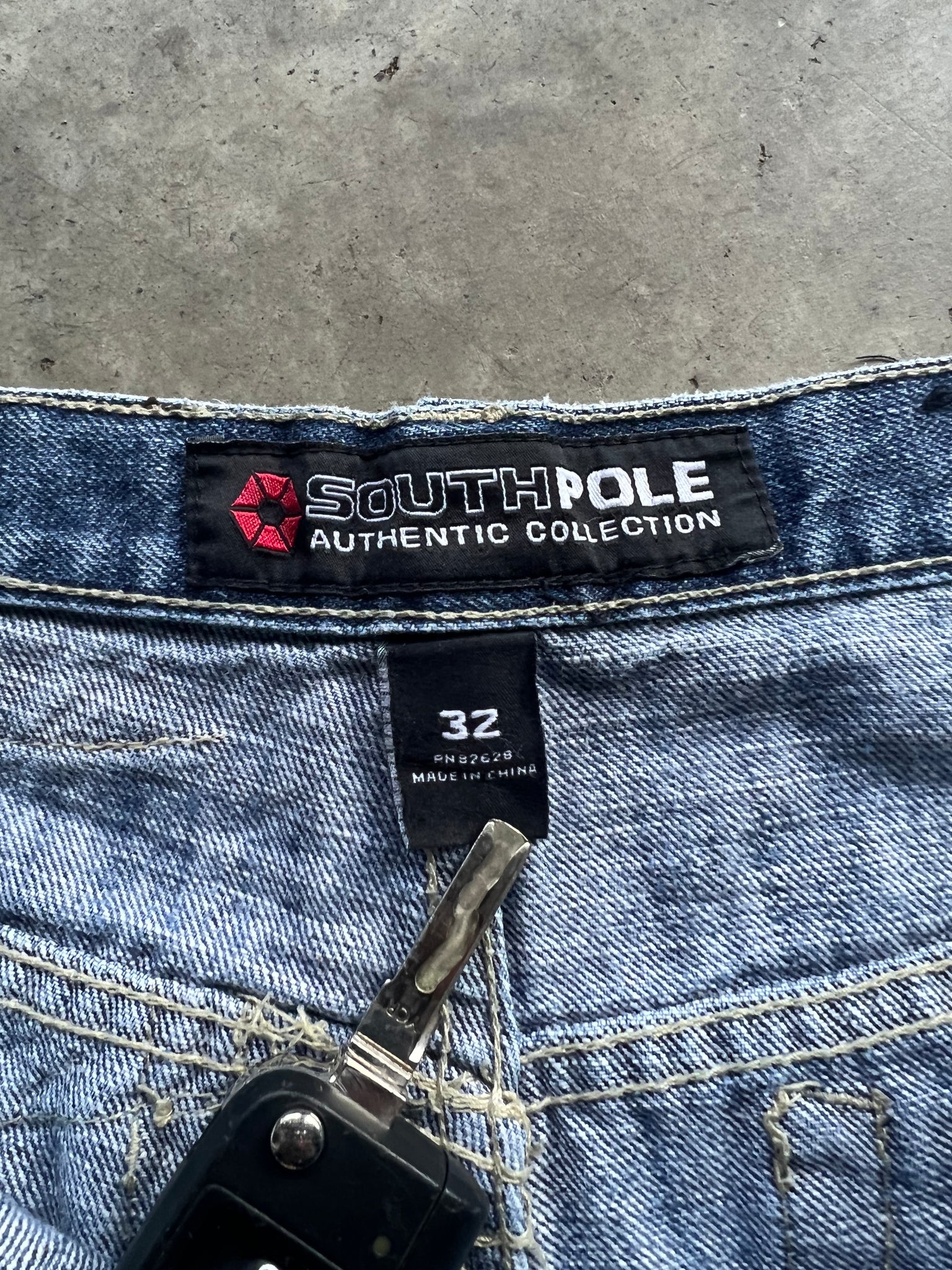 SOUTHPOLE PATCH DENIM / 32X31