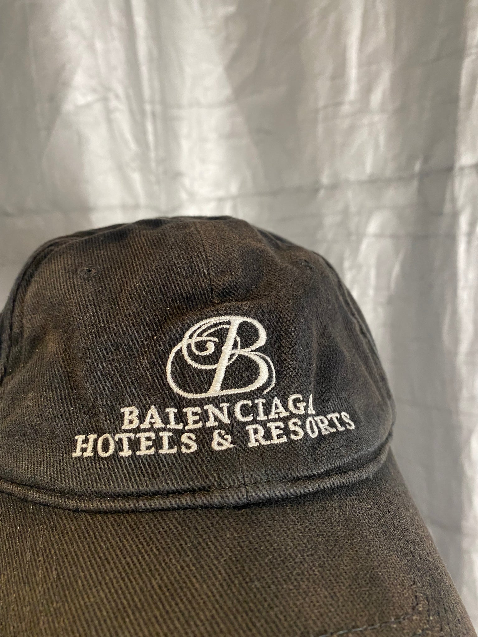 BALENCIAGA HOTELS & RESORTS CAP