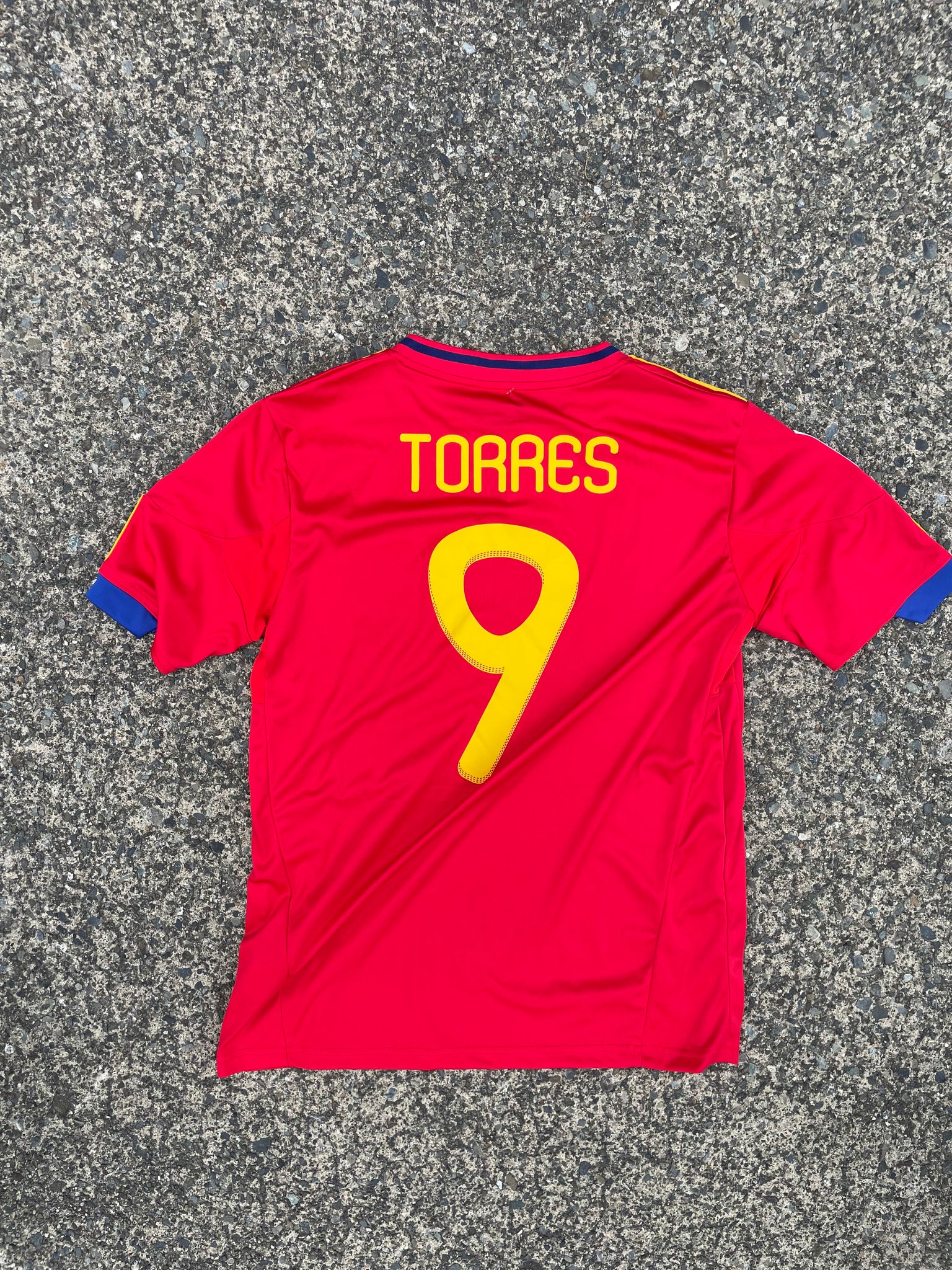 ADIDAS TORRES SOCCER JERSEY / SMALL