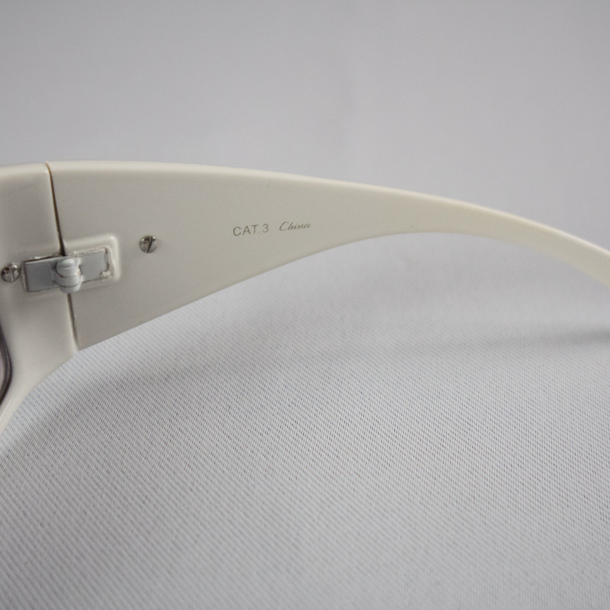 Y2K Thick White Frame Glasses / OS