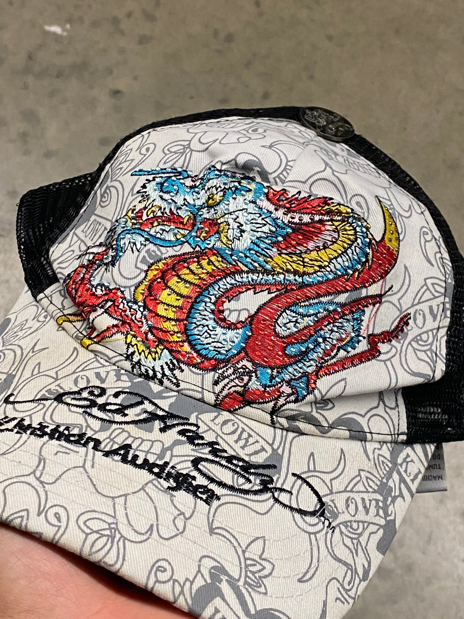 ED HARDY BEJEWELLED DRAGON TRUCKER HAT