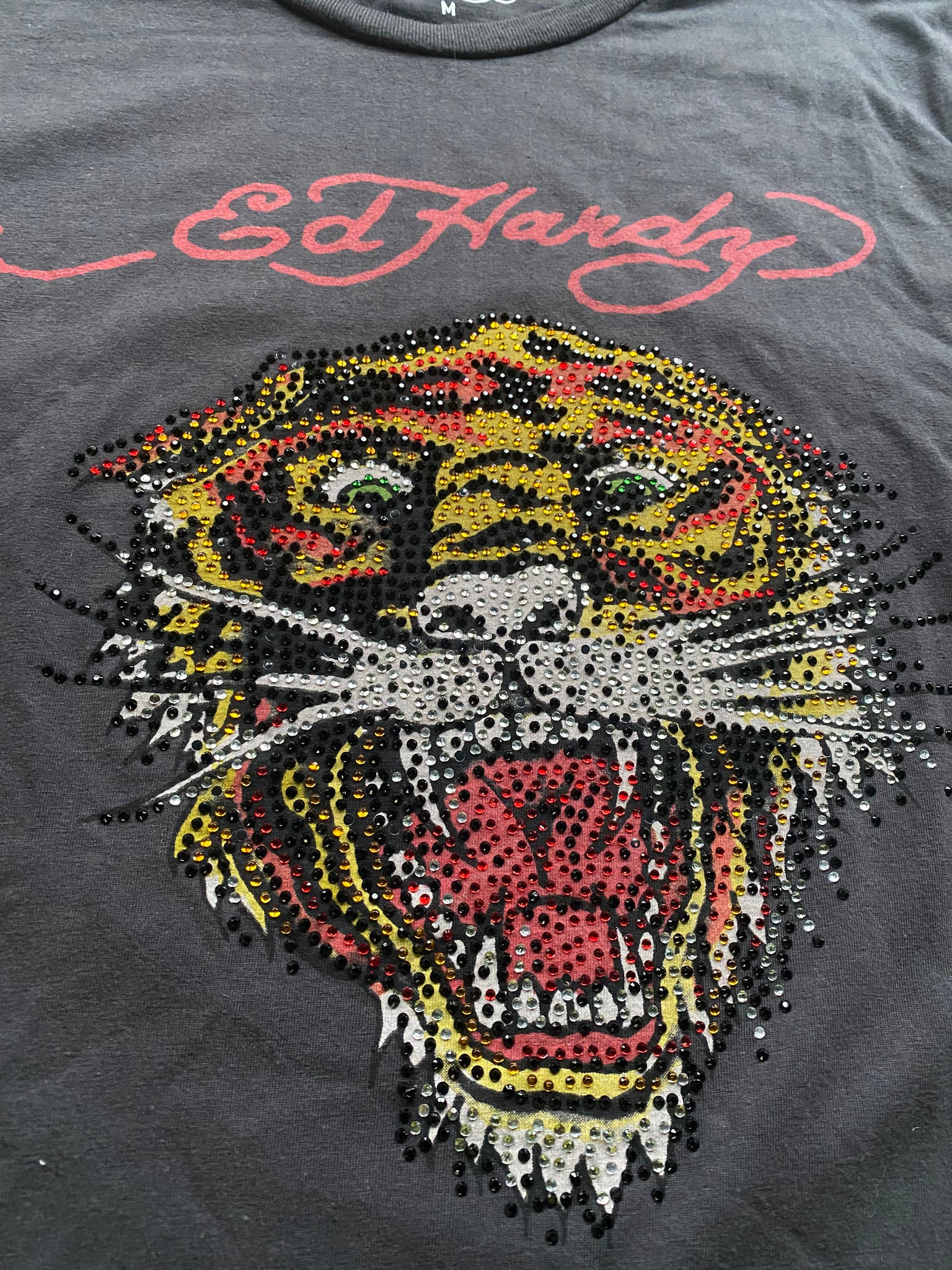 ED HARDY TIGER JEWELED TEE / MEDIUM