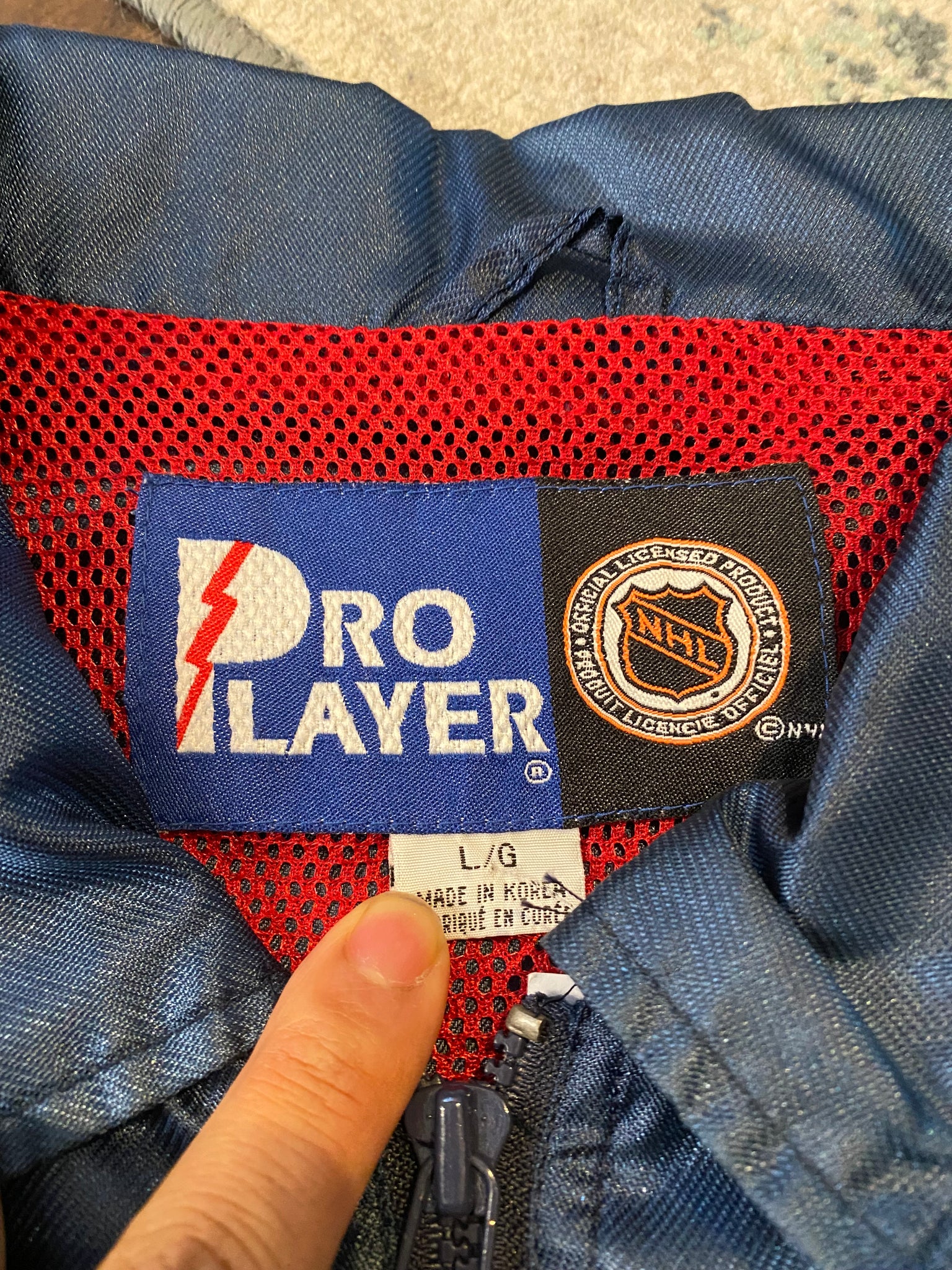 CANUCKS COACH JACKET BY PROPLAYER / LARGE