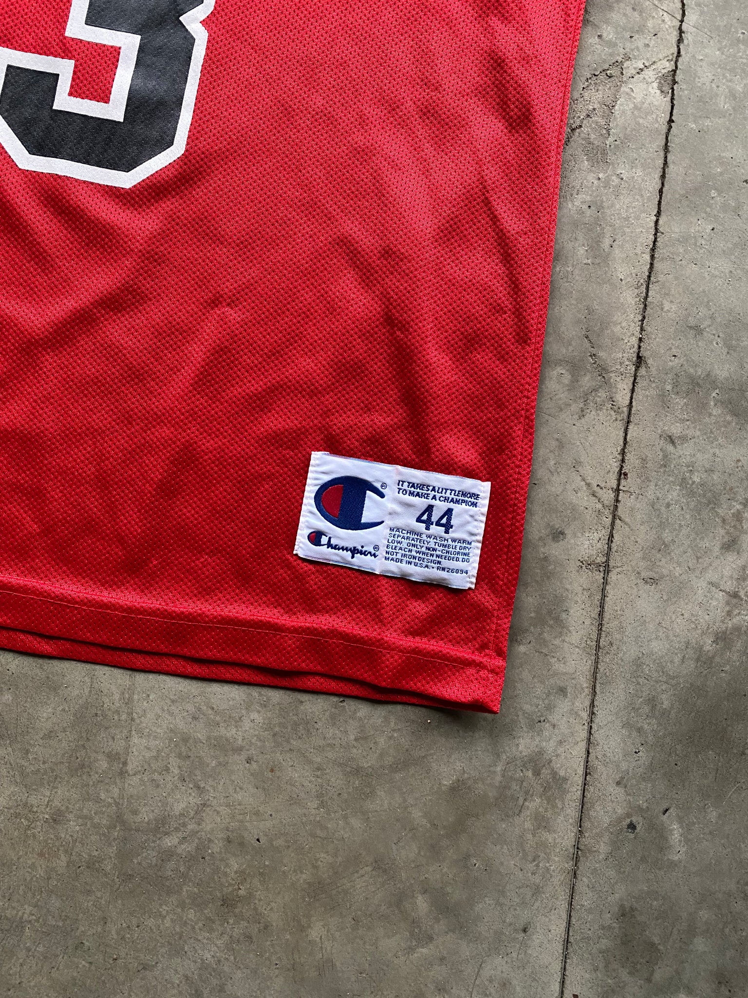 CHAMPION JORDAN BULLS JERSEY / LARGE