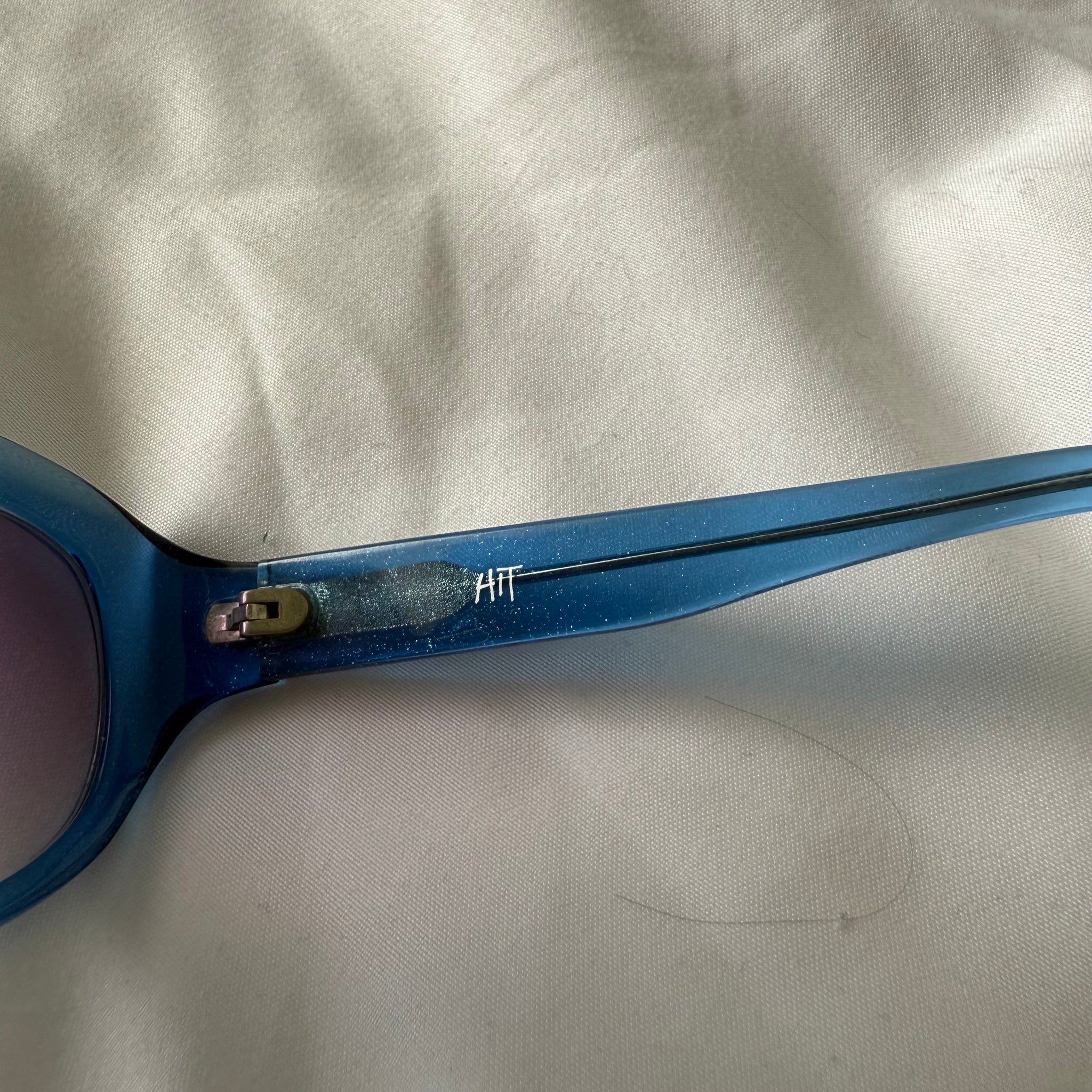 Stussy 00’s “HIT” sunglasses / OS