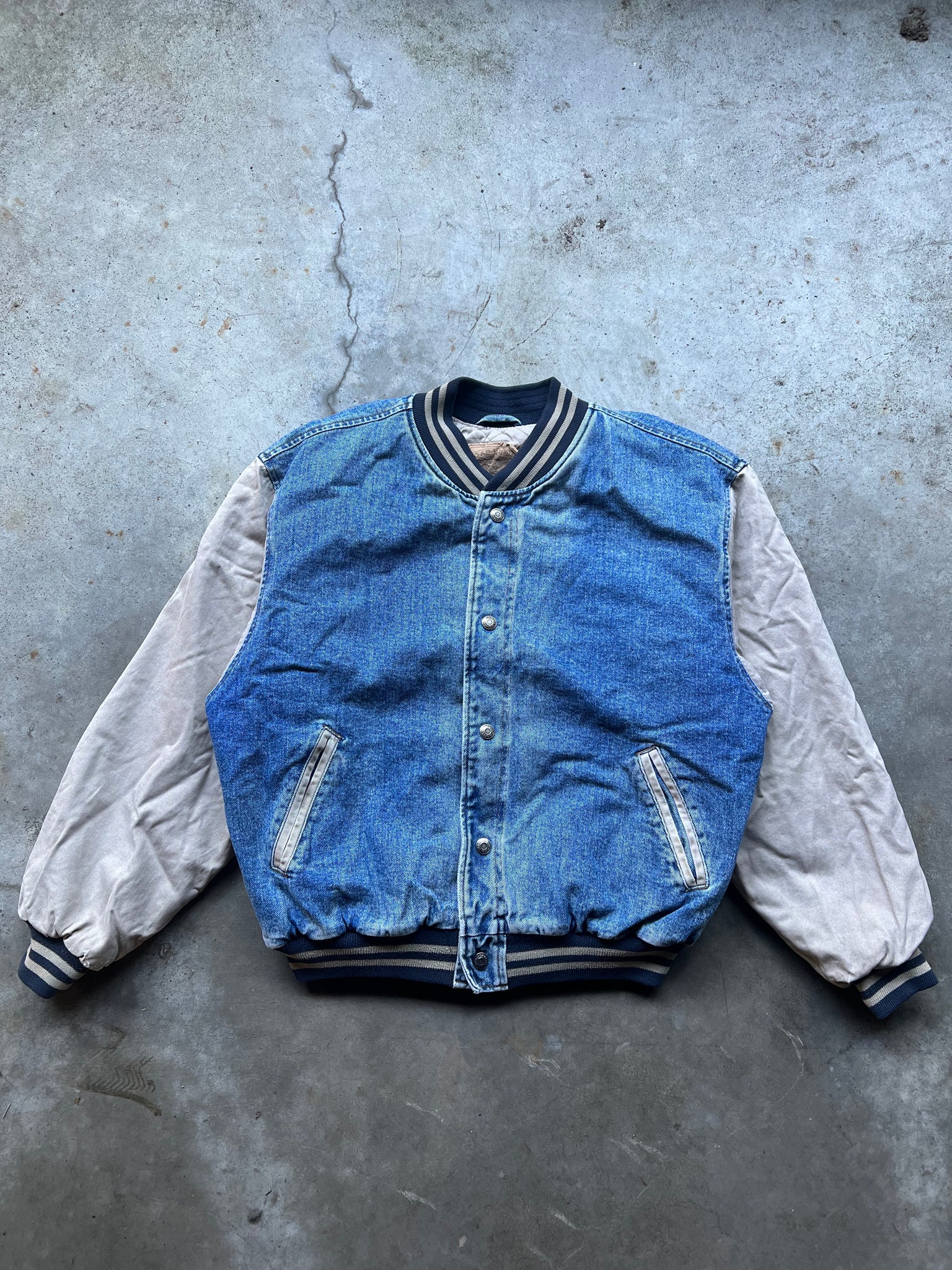 GAP DENIM BOMBER JACKET / MEDIUM