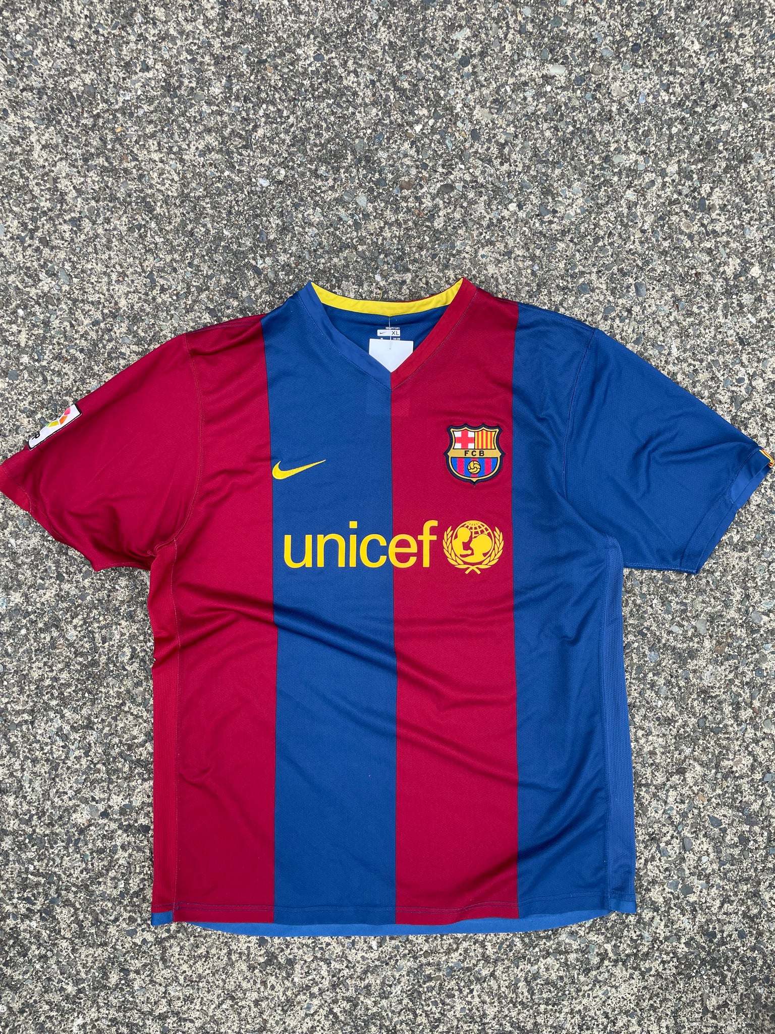 NIKE UNICEF SOCCER JERSEY / XLARGE