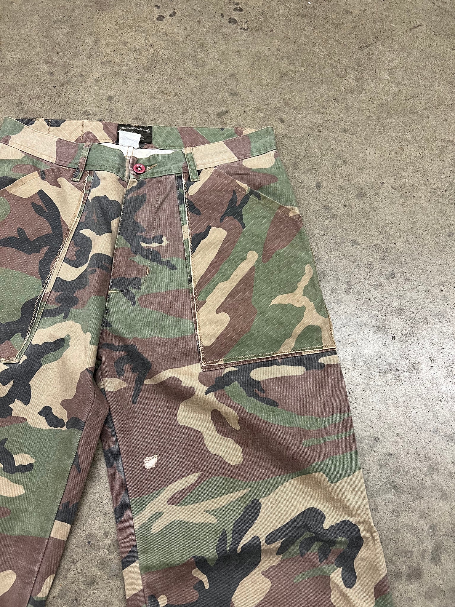 2000S STUSSY CAMO MILITARY PANTS / 32X30