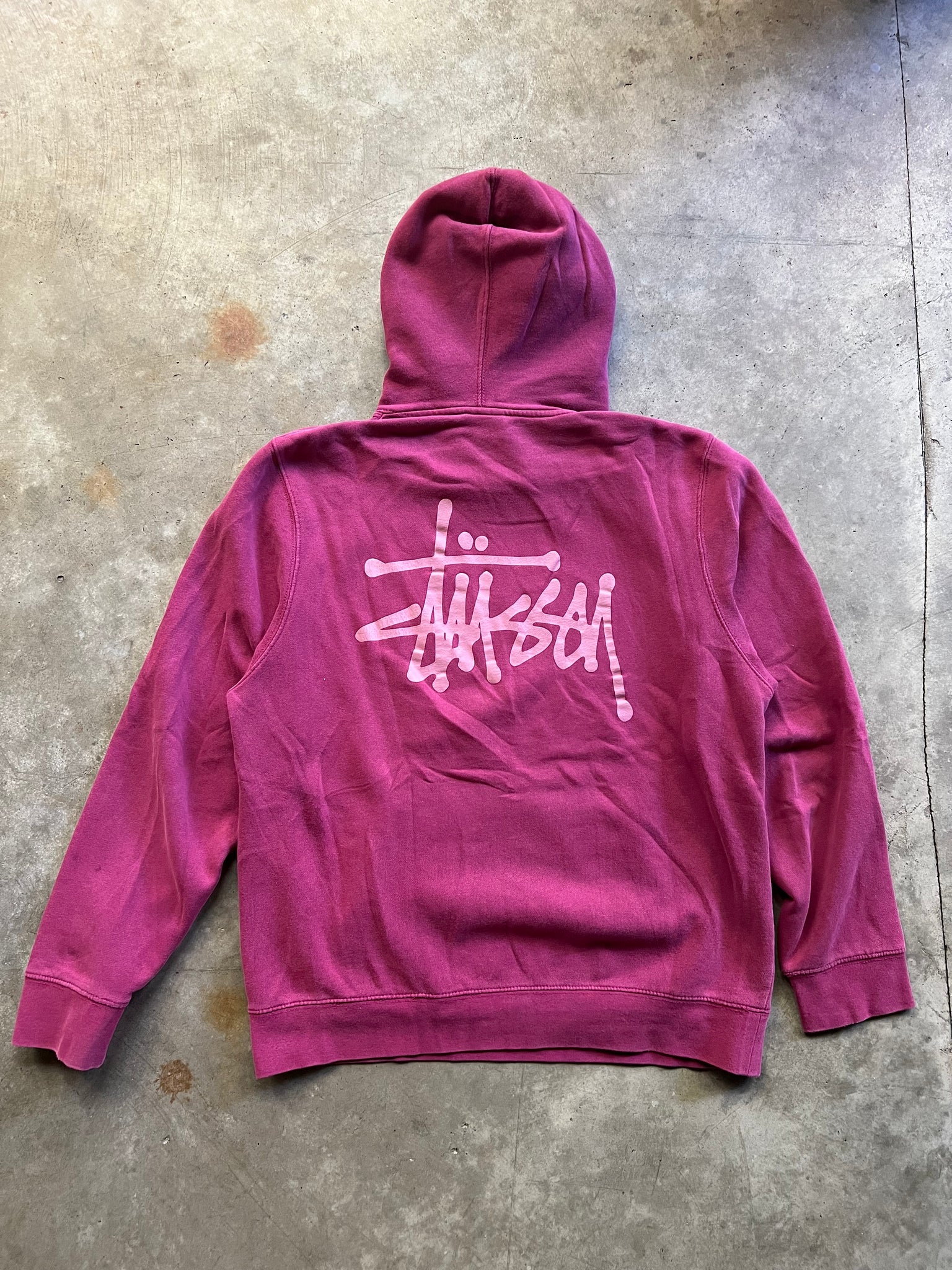 STUSSY MAROON LOGO HOODIE / SMALL