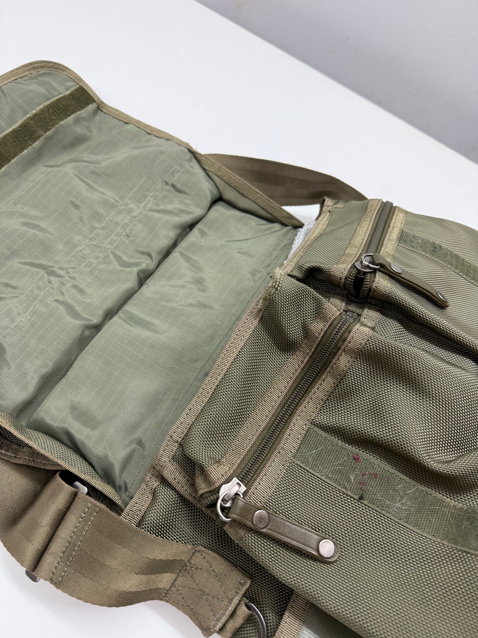 Porter Green shoulder bag Japanese archive gorpcore streetwear front detail