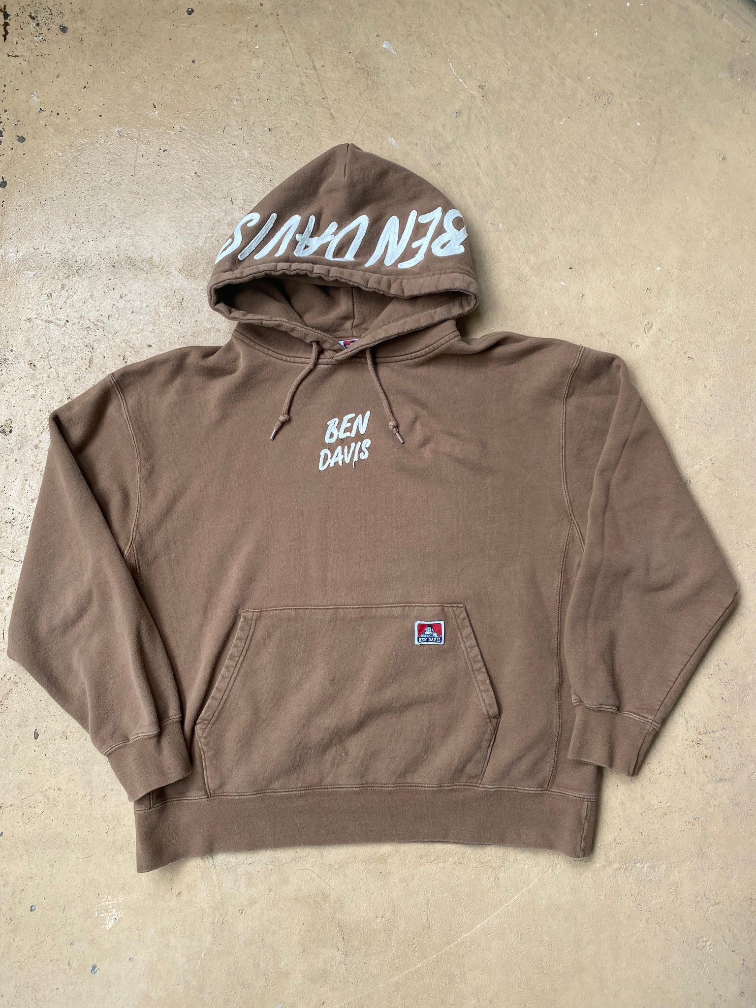 BEN DAVIS BROWN HOODIE / MEDIUM