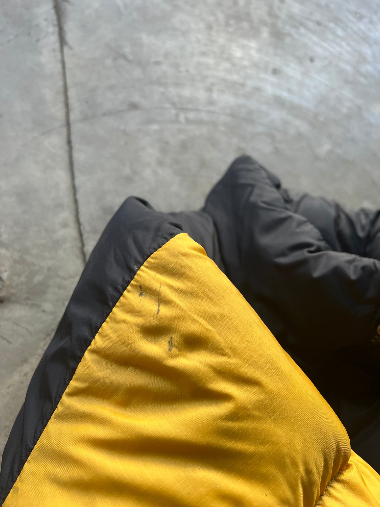 TNF 700 YELLOW PUFFER / SMALL