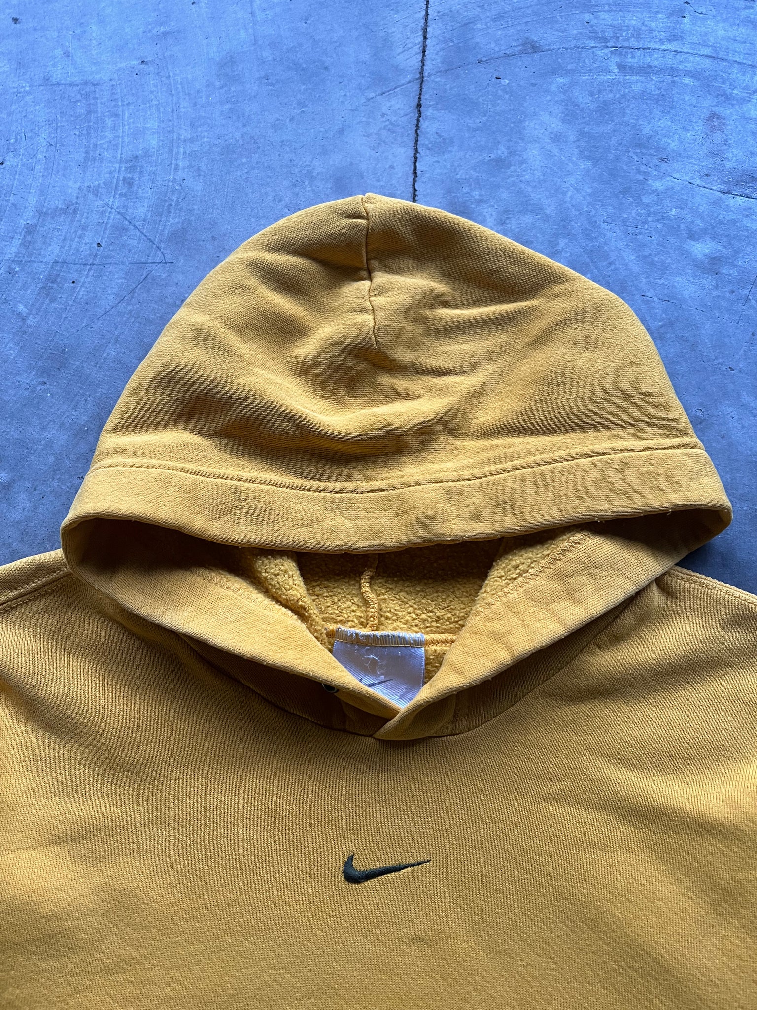 2000S NIKE YELLOW MIDDLE SWOOSH HOODIE / SMALL