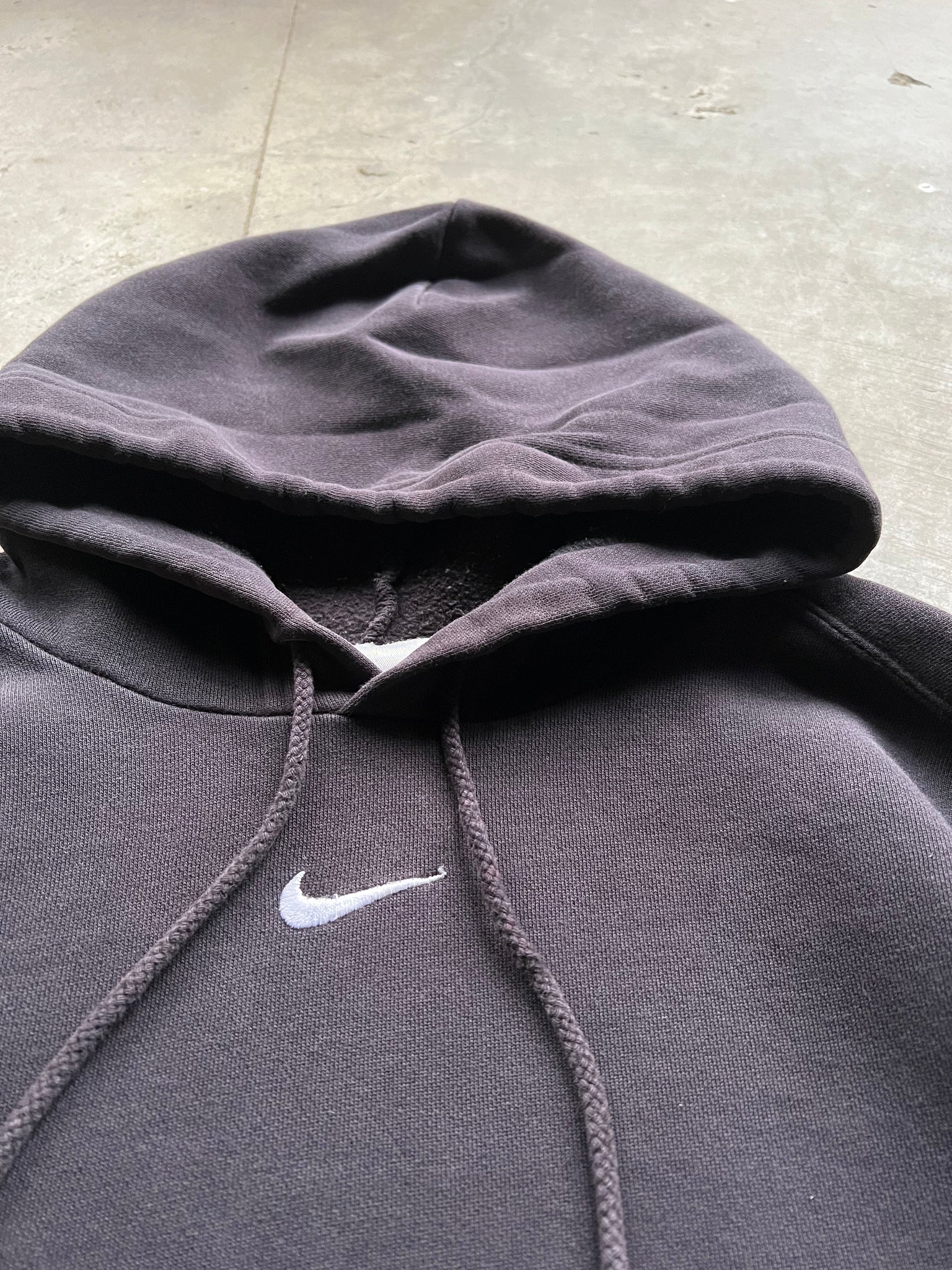 2000s NIKE BLACK MIDDLE SWOOSH HOODIE / MEDIUM