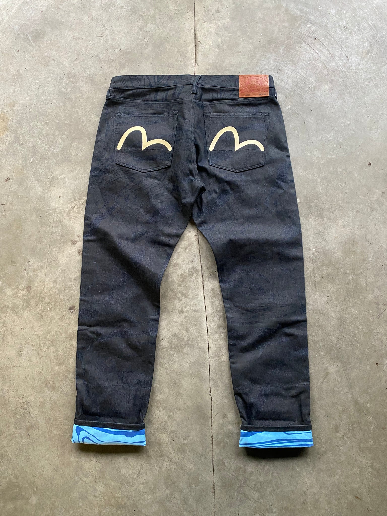 EVISU BLUE WAXED SELVEDGE DENIM / 36X32