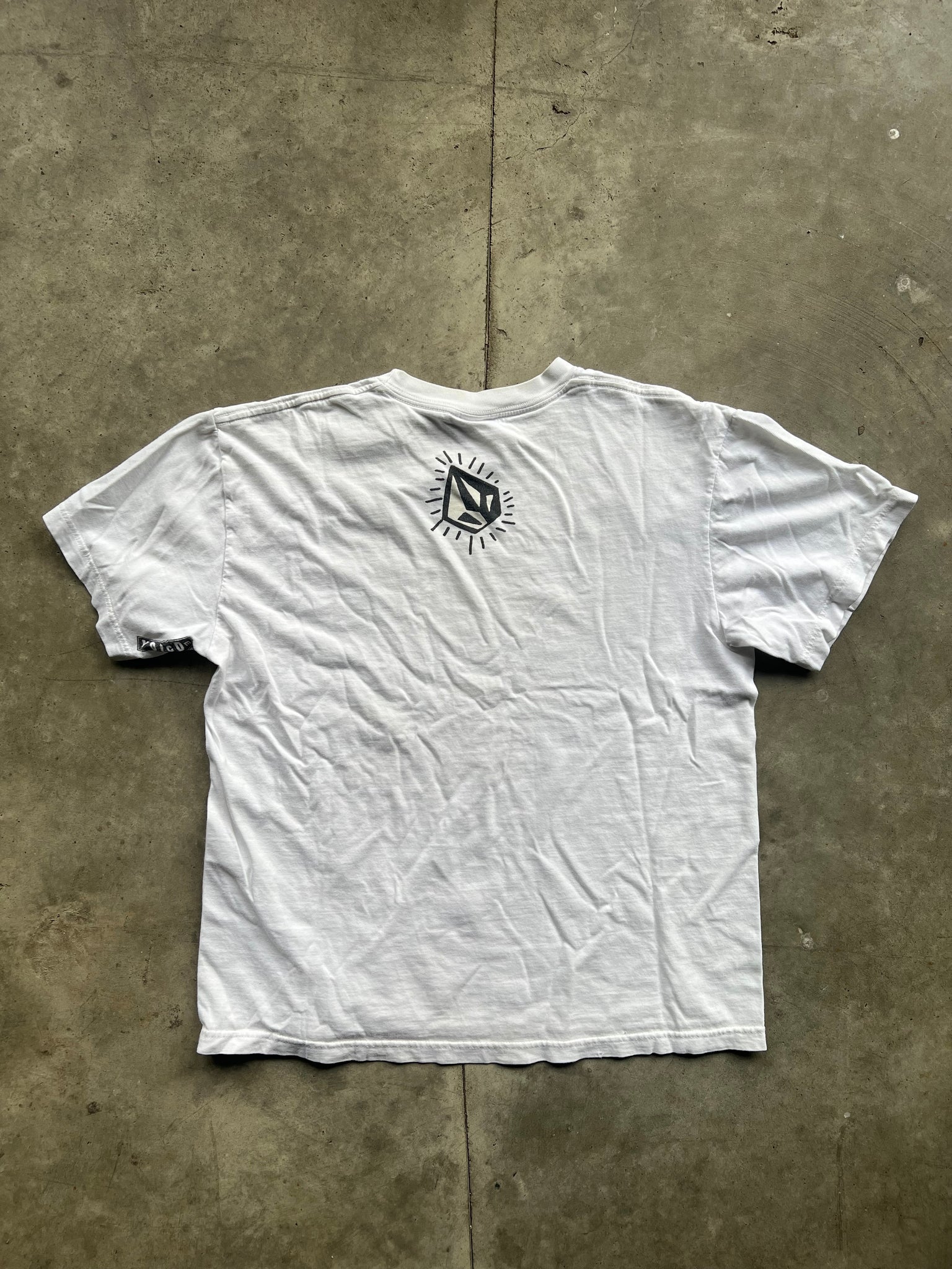 VOLCOM TSHIRT / SMALL