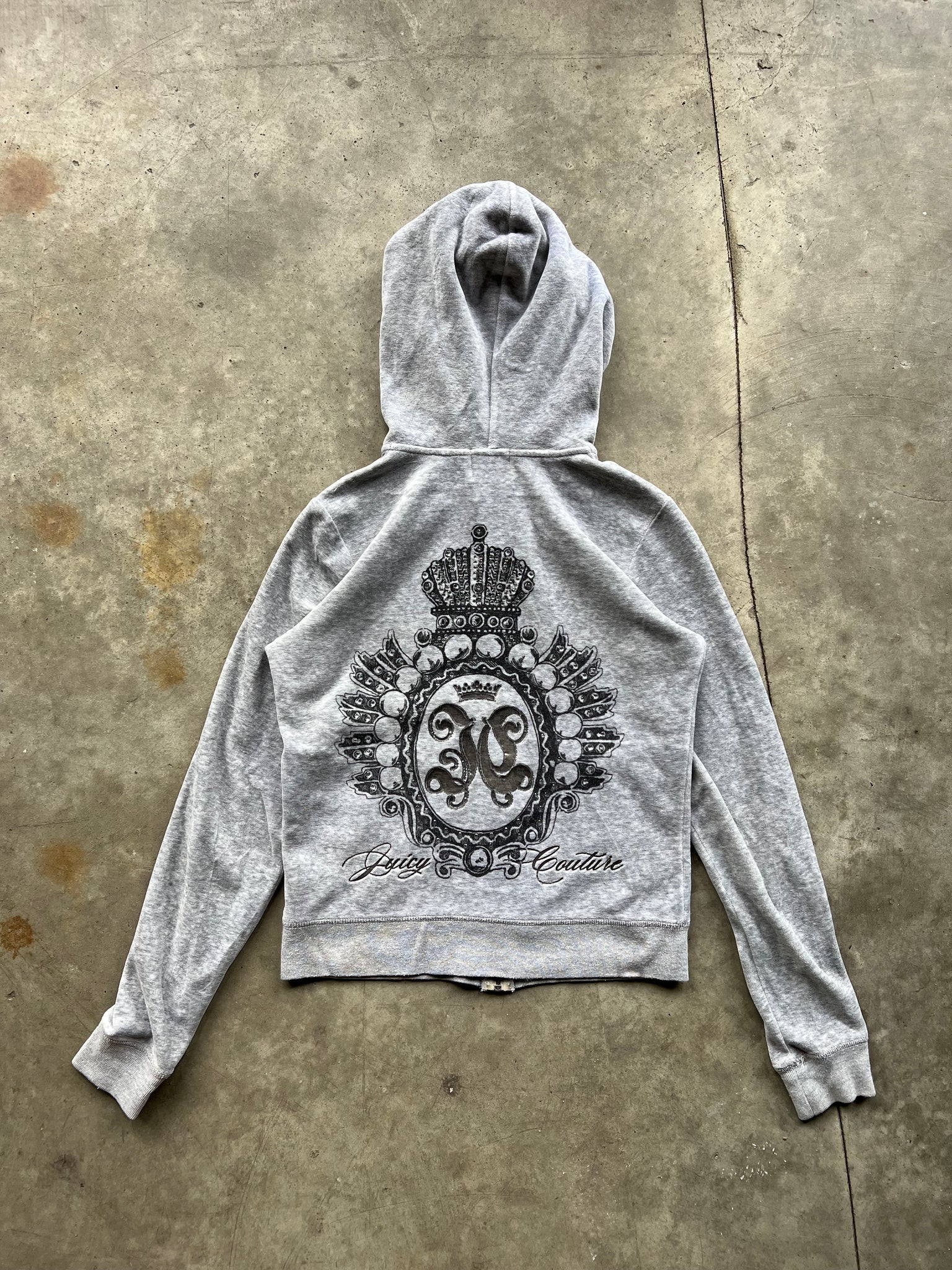 JUICY COUTURE GREY ZIPUP / MEDIUM