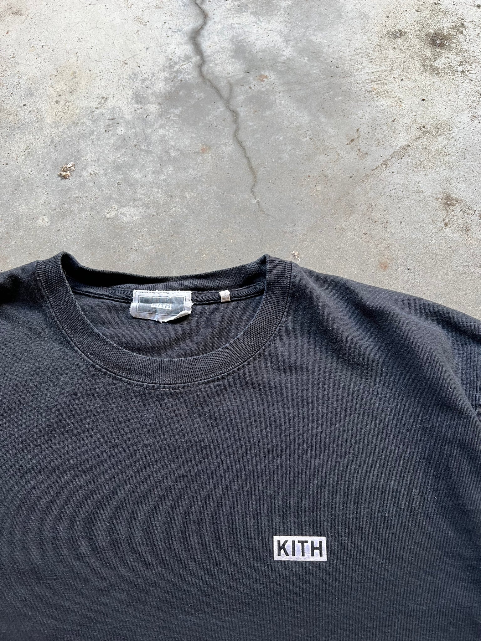 KITH BASIC LOGO BLACK TEE / SMALL