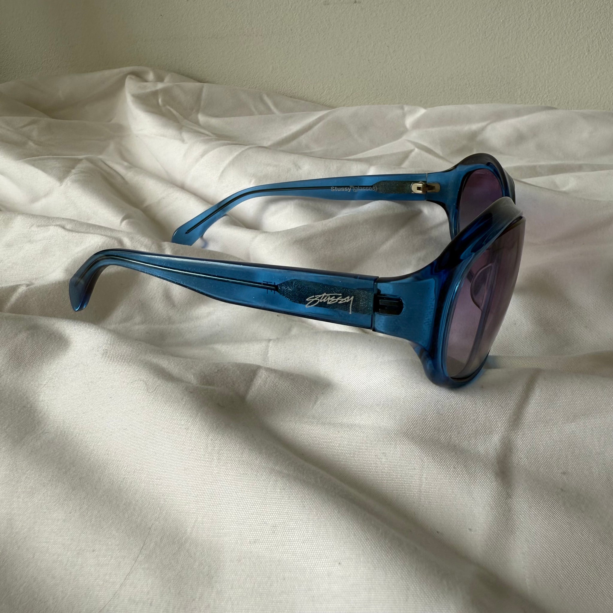 Stussy 00’s “HIT” sunglasses / OS