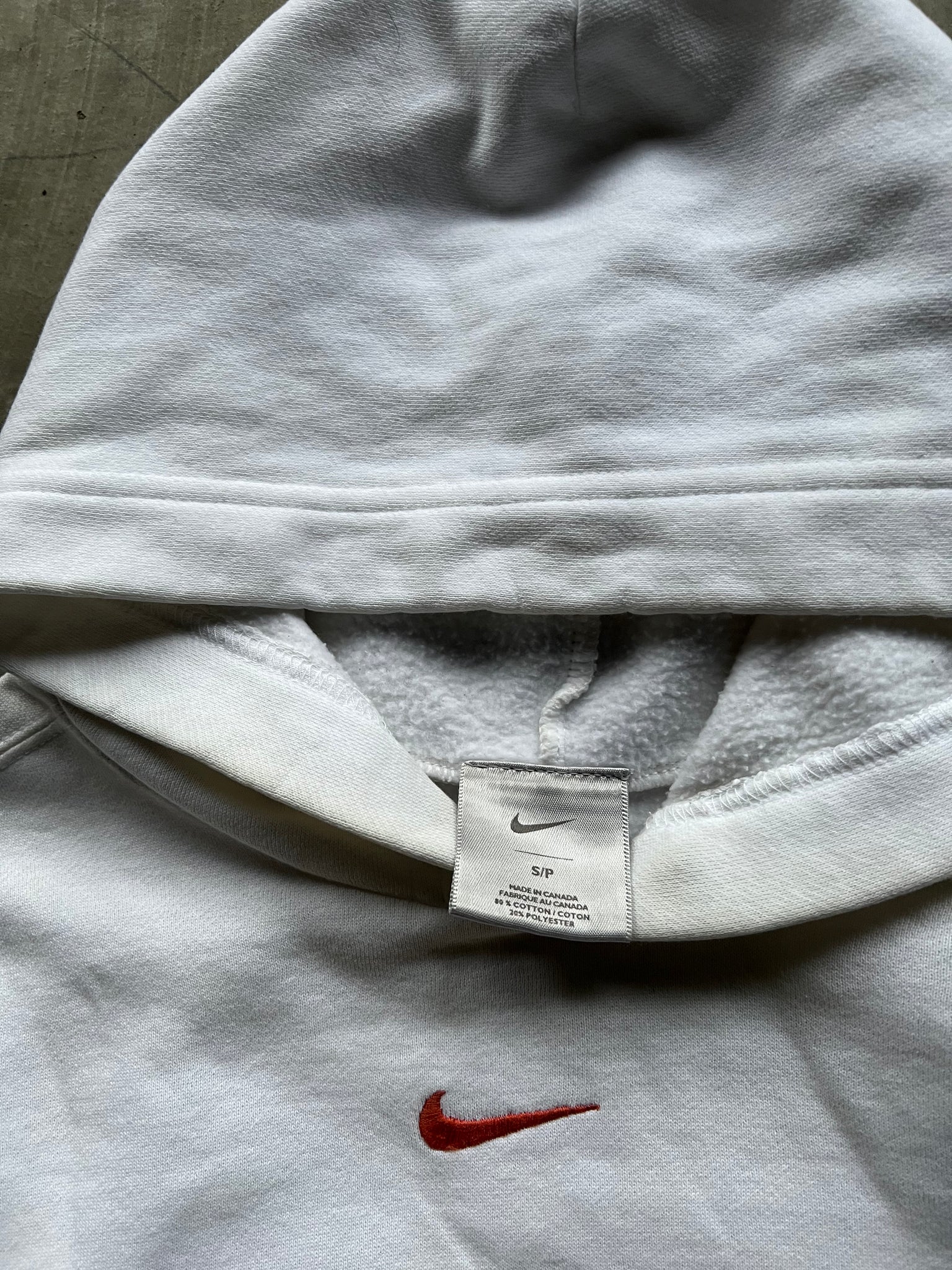 2000s NIKE WHITE MIDDLE SWOOSH HOODIE / SMALL