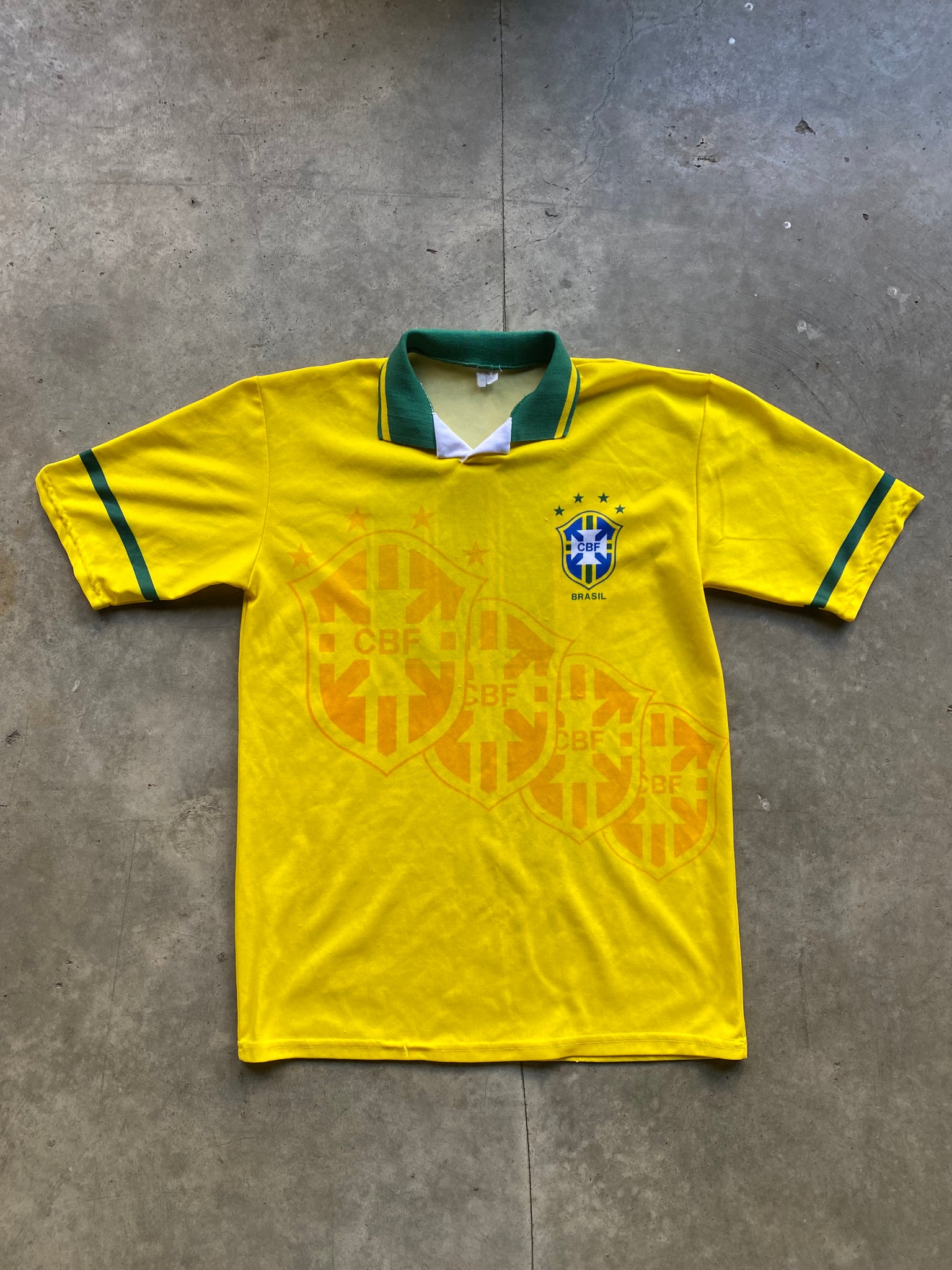 BRASIL COLLARED SOCCER KIT / LARGE