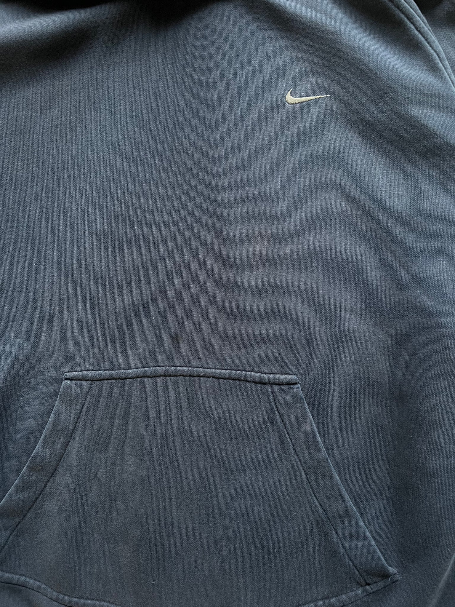 NIKE NAVY CHEST LOGO HOODIE / XLARGE