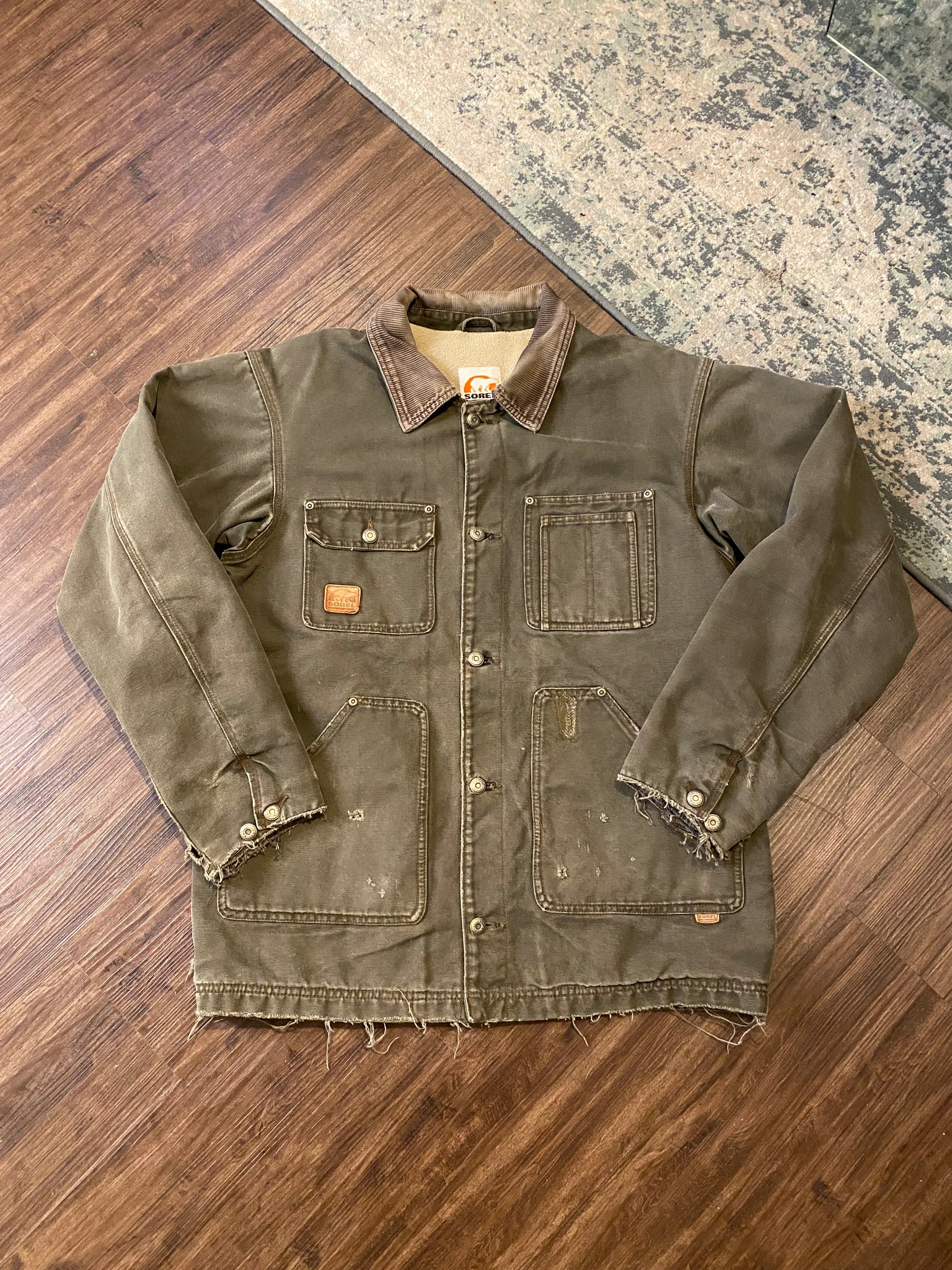 SOREL distressed work chore jacket / medium