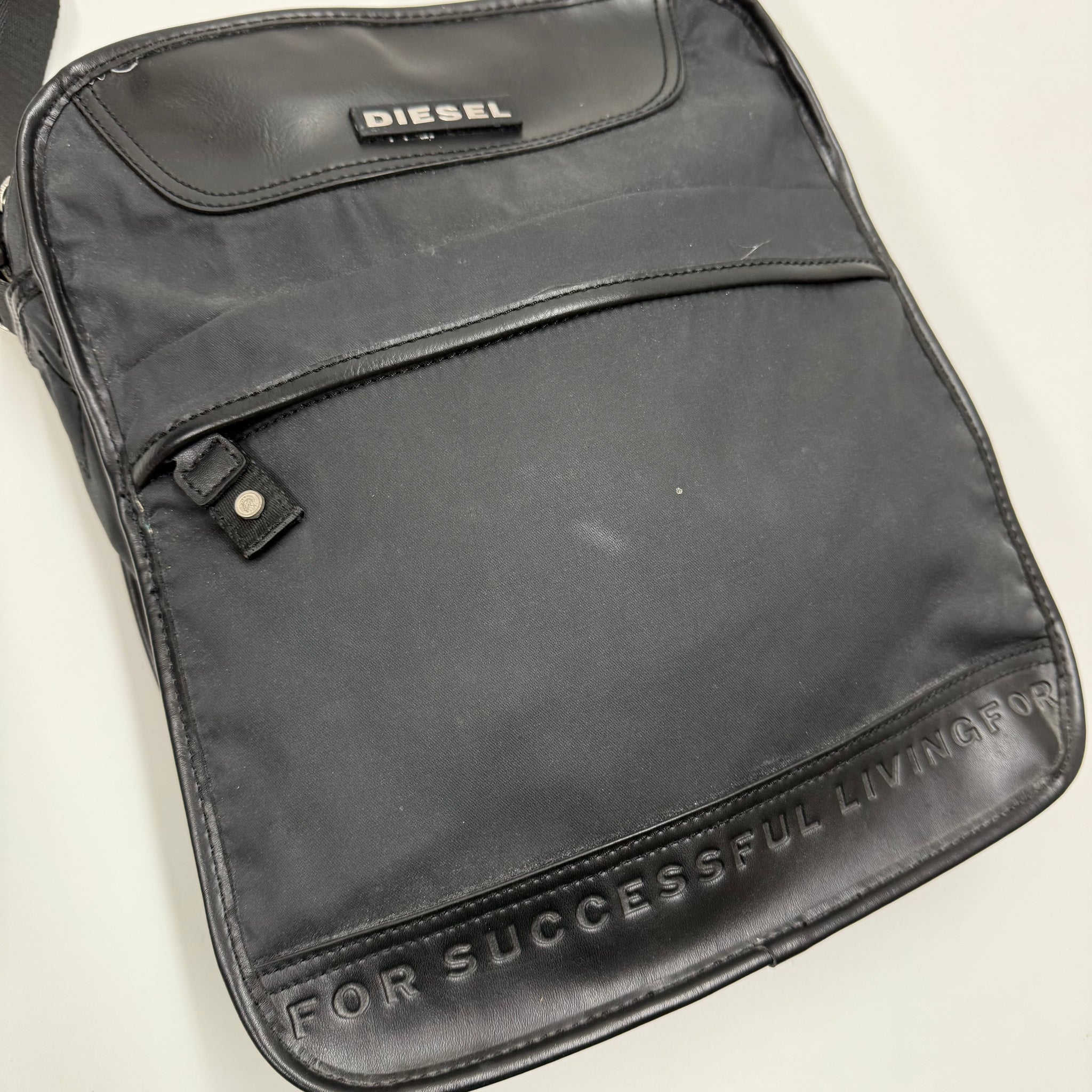 Diesel Nylon LEather Y2K side bag streetwear vintage vancouver detail