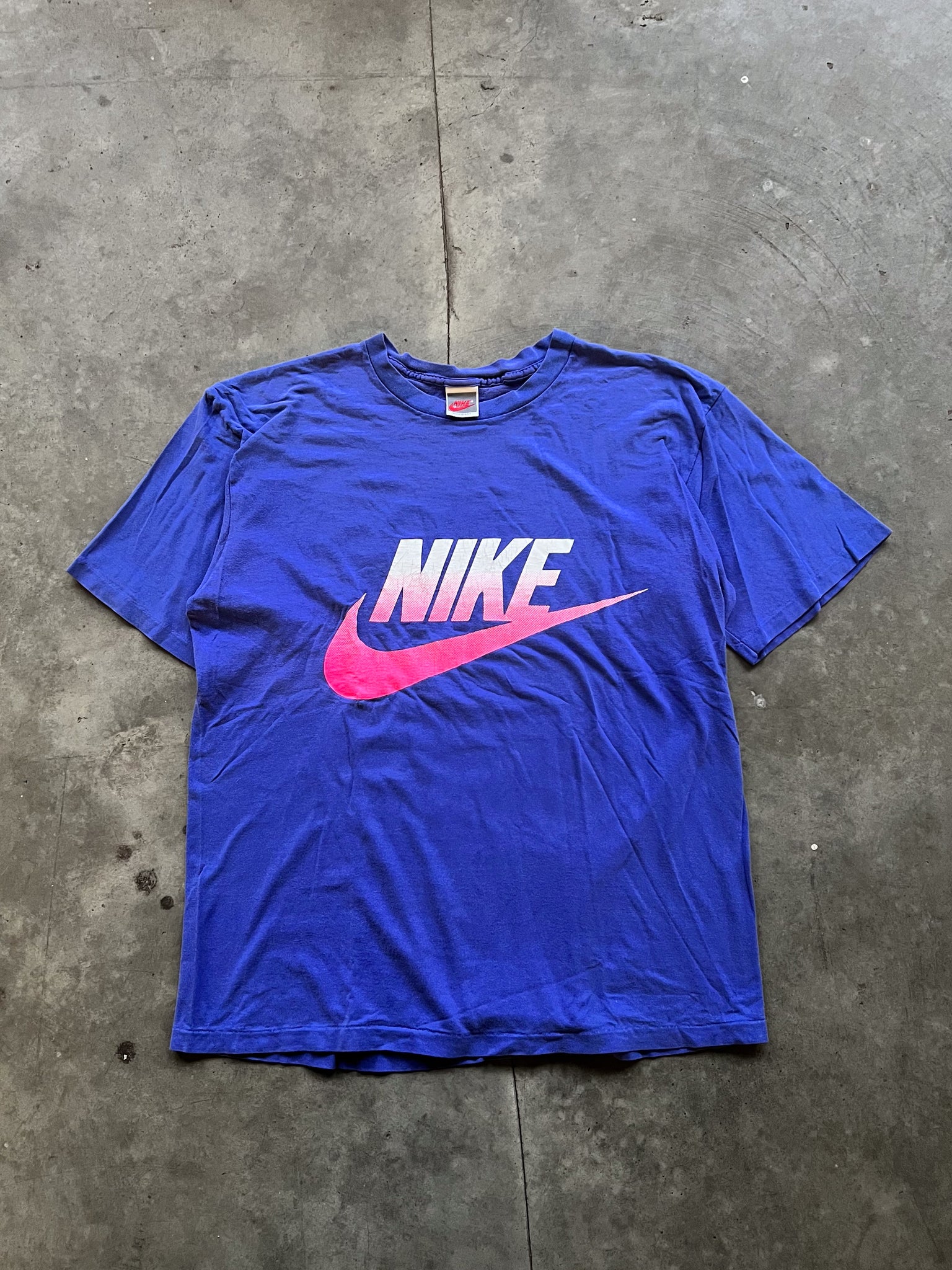 NIKE BLUE/PINK LOGO TSHIRT / LARGE