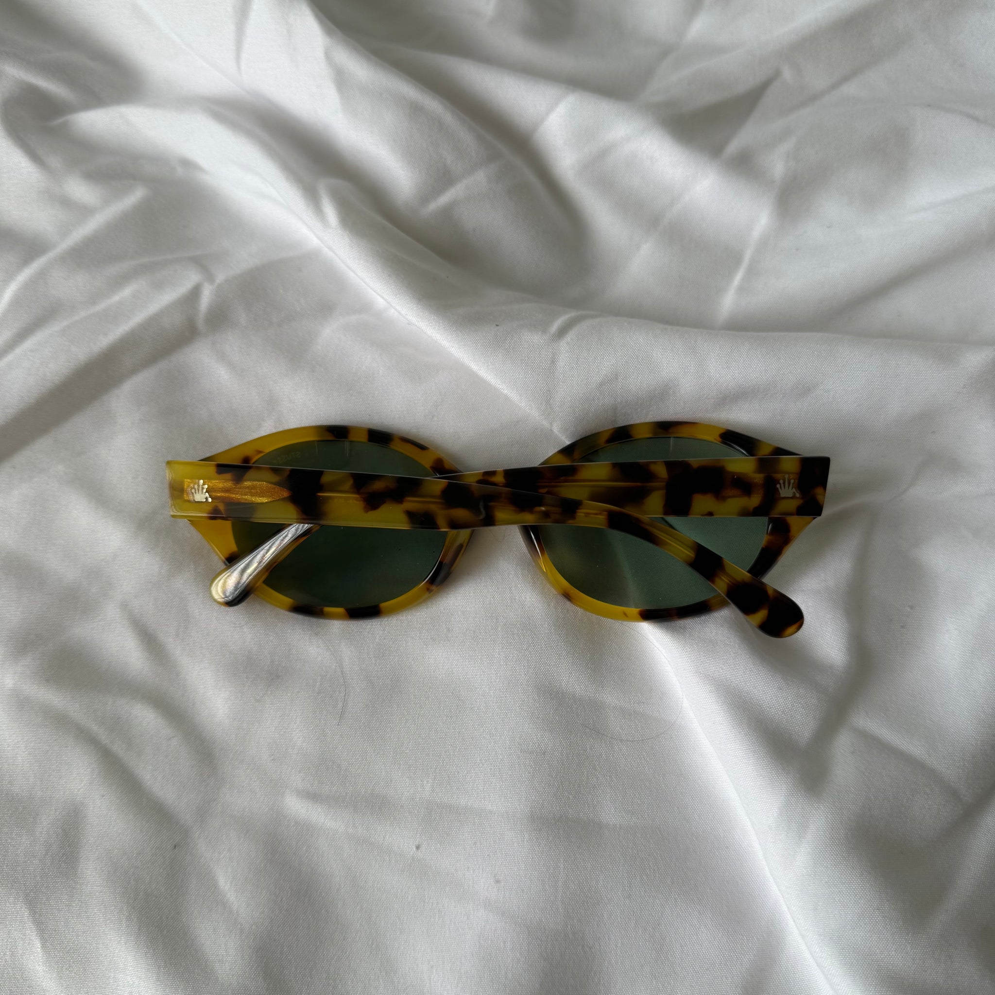 Stussy “Penn” tortoise sunglasses / OS