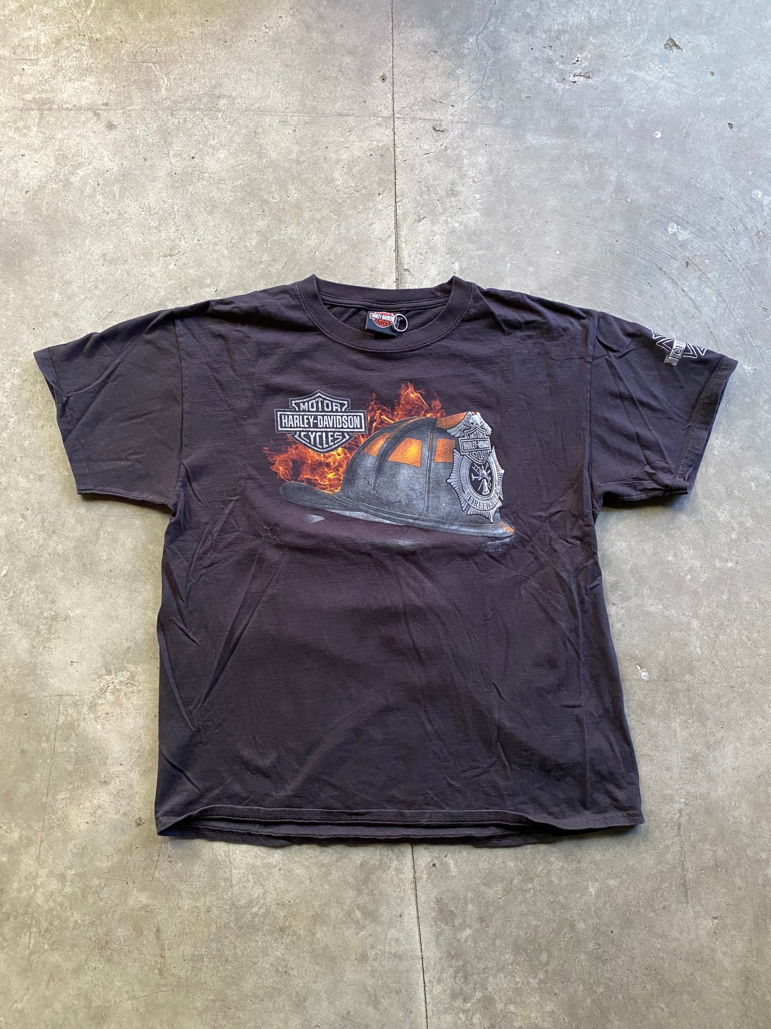 HARLEY CHILLIWACK FIREFIGHTER TEE / LARGE