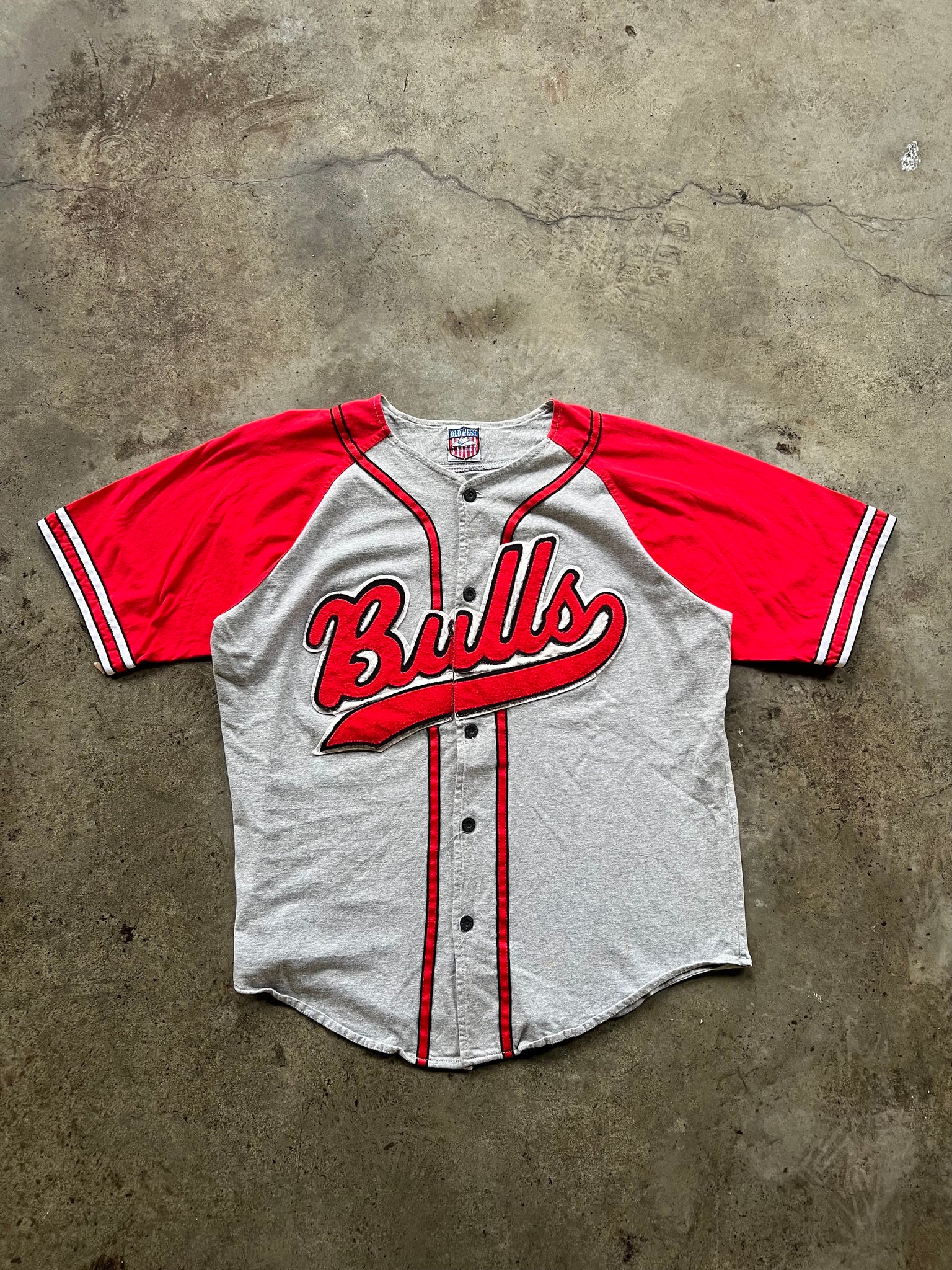 BULLS BASEBALL JERSEY / MEDIUM