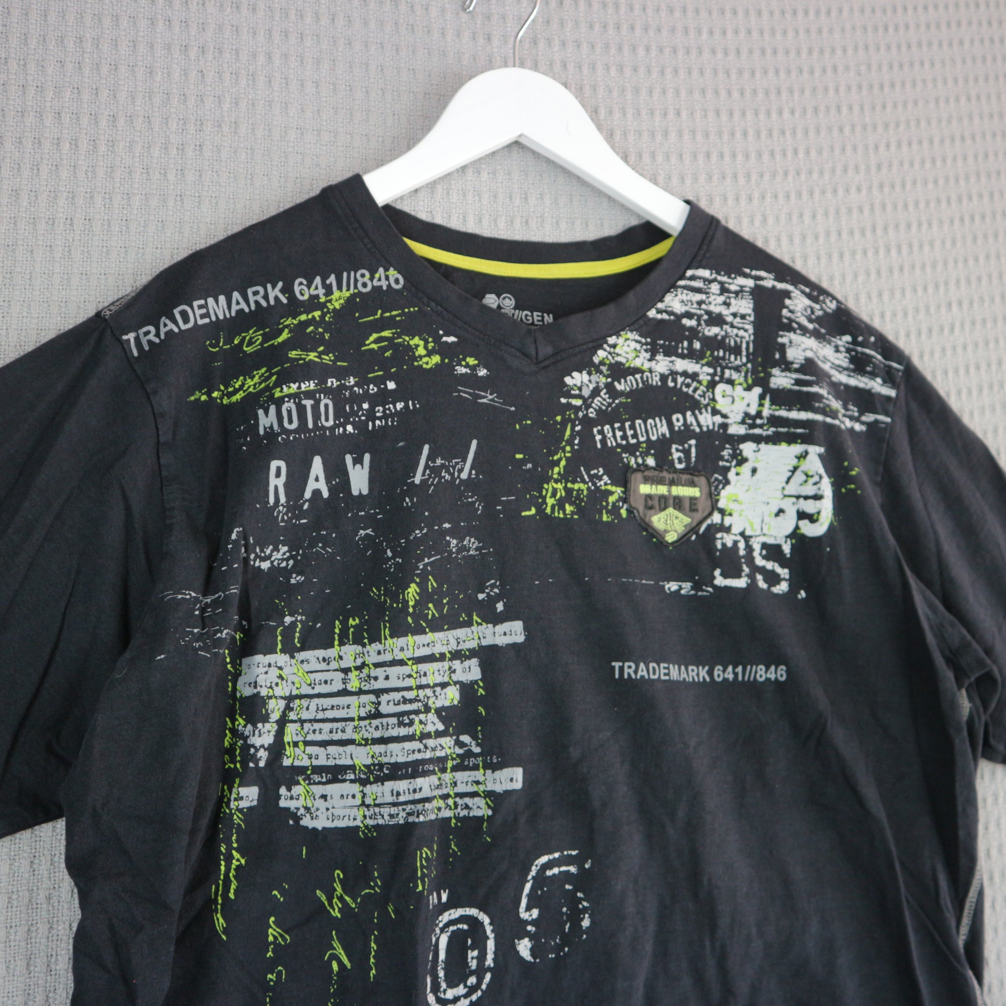 Grunge Y2K Distressed Affliction Xtreme Couture Ed Hardy Vancouver Streetwear 