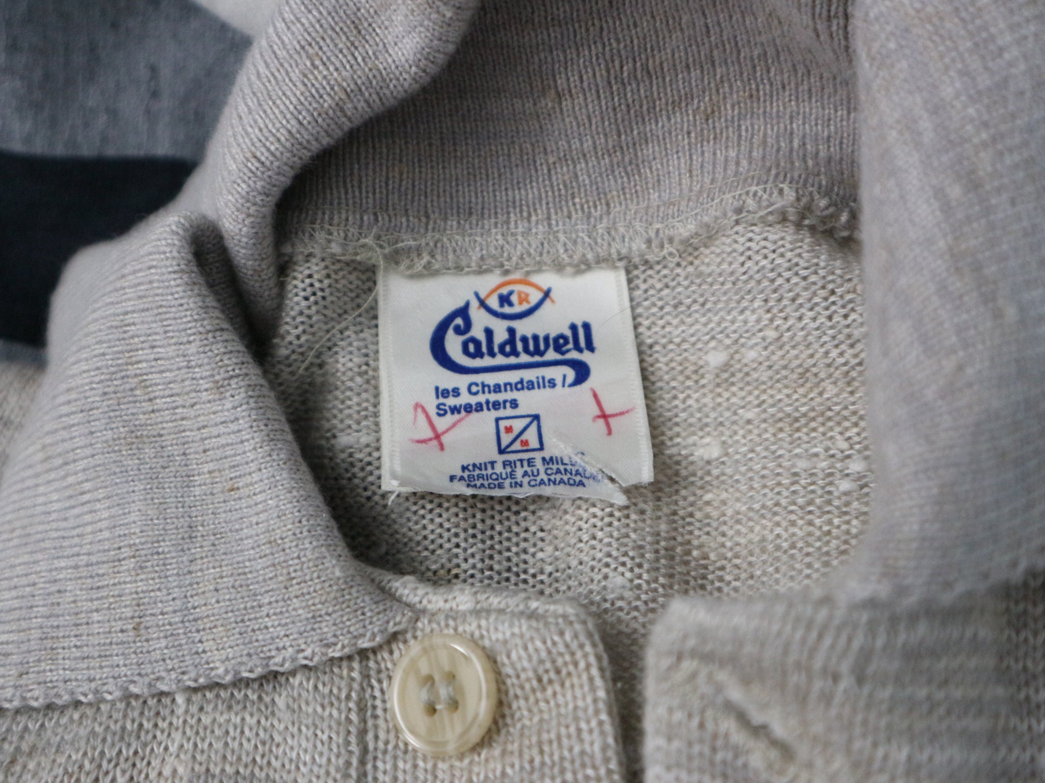 1980S CALDWELL BUTTON UP SHIRT / MEDIUM