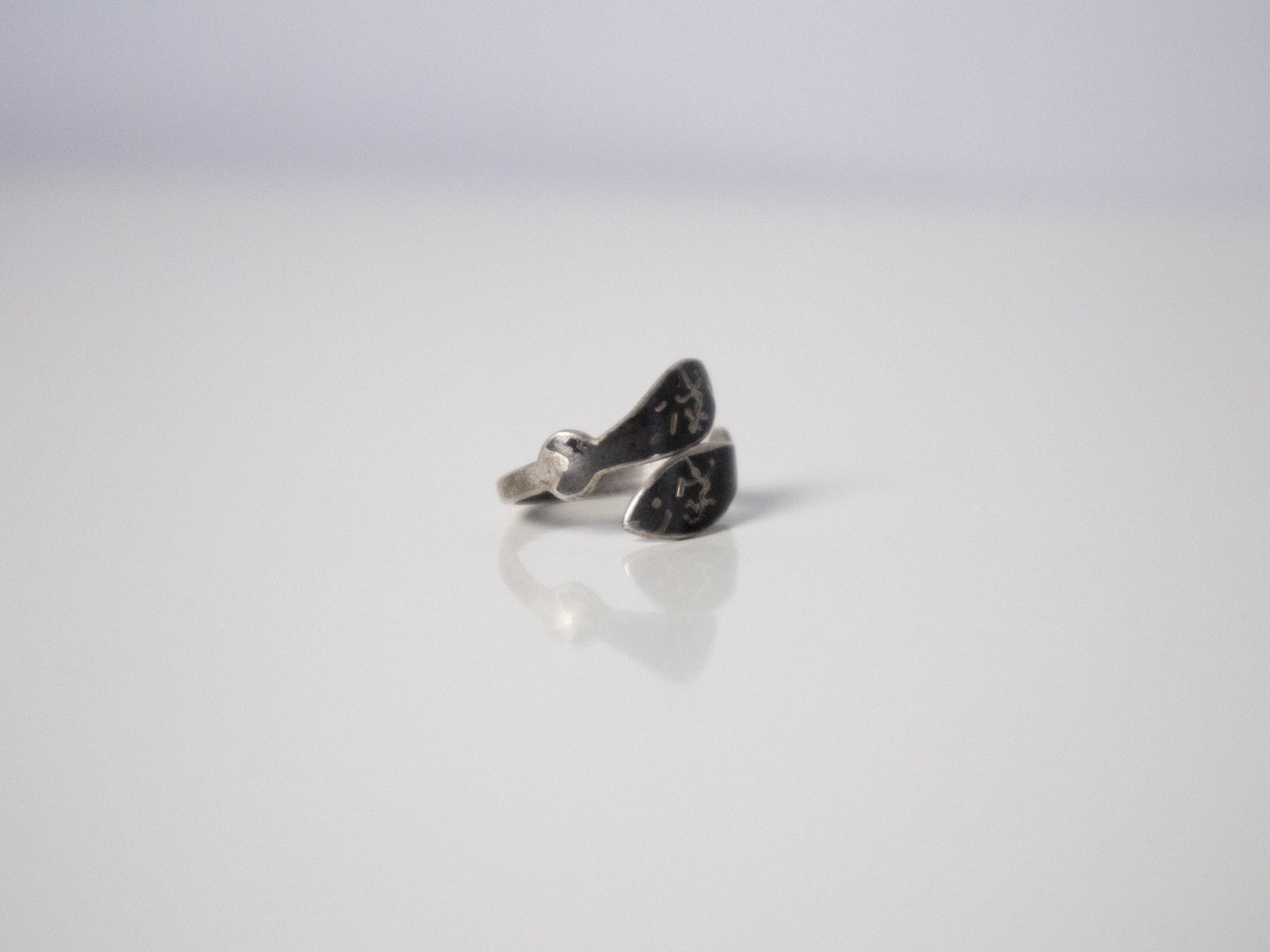 Thailand Double Fish .925 Silver Ring / 8