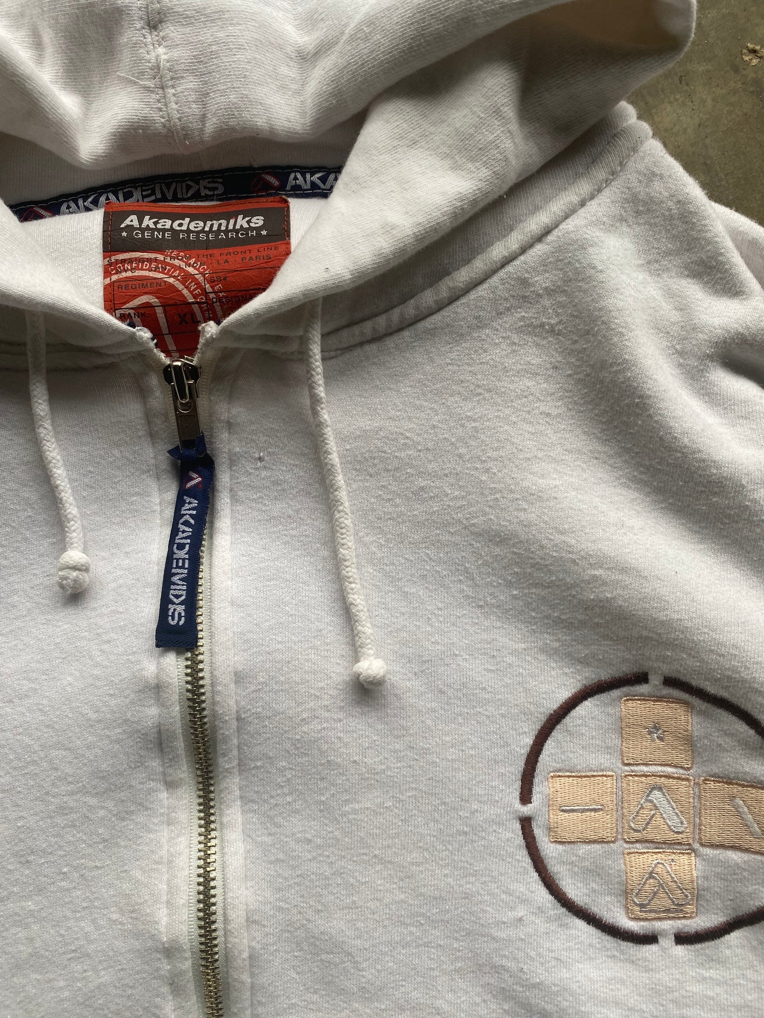 AKADEMICS JEANUIS HOODIE / XLARGE