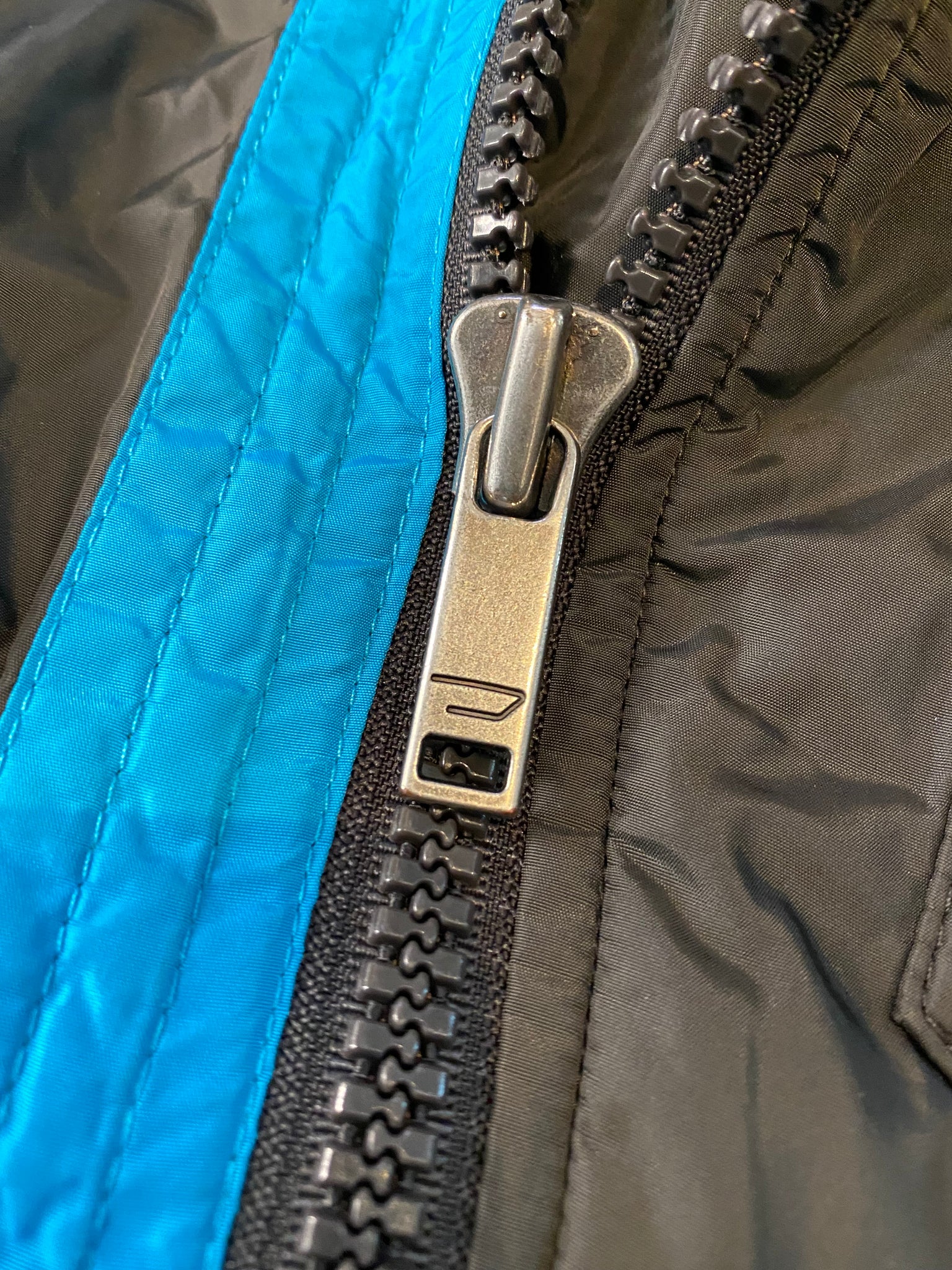 Diesel asymmetrical tech puffer / Xsmall