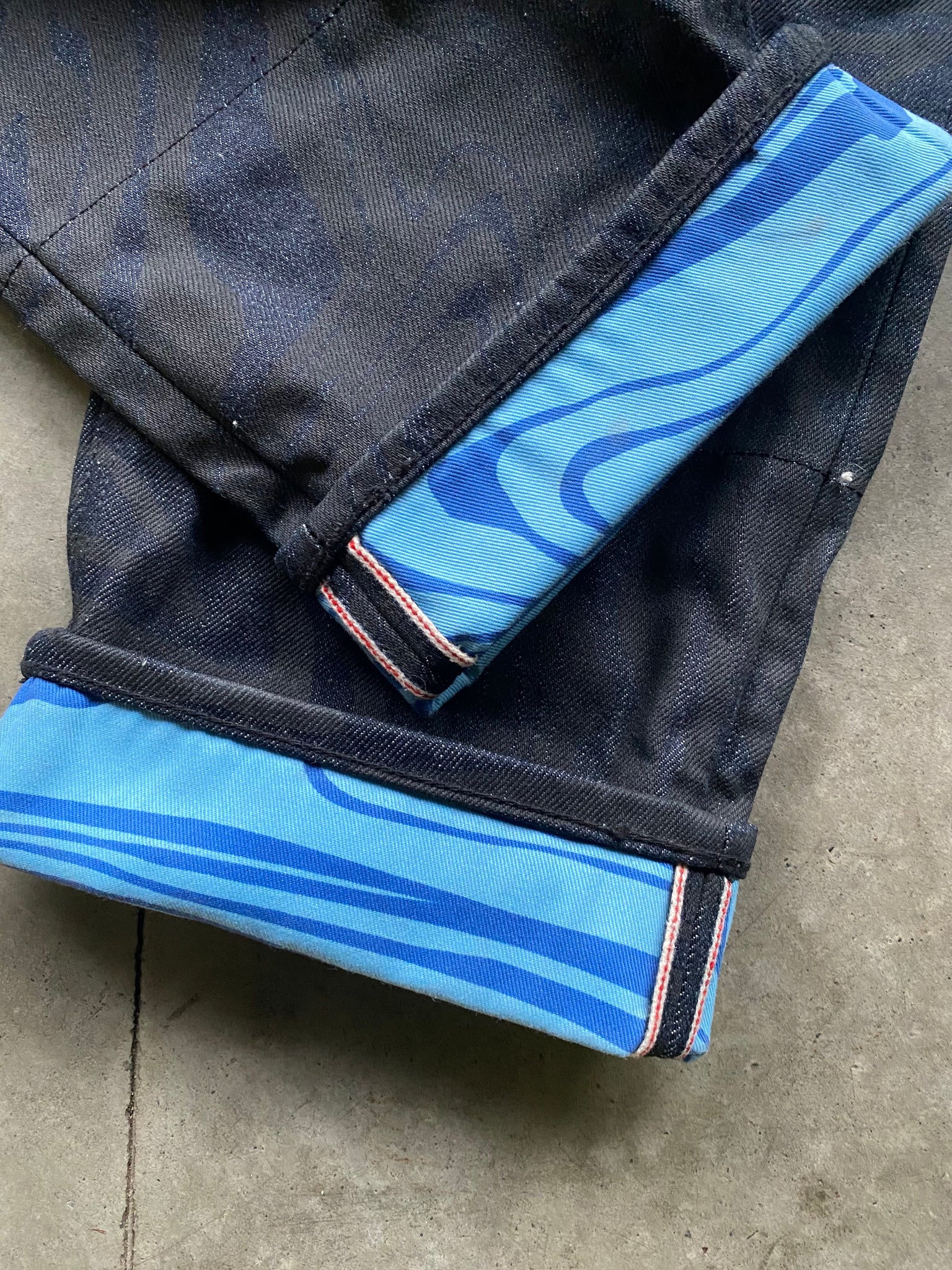 EVISU BLUE WAXED SELVEDGE DENIM / 36X32