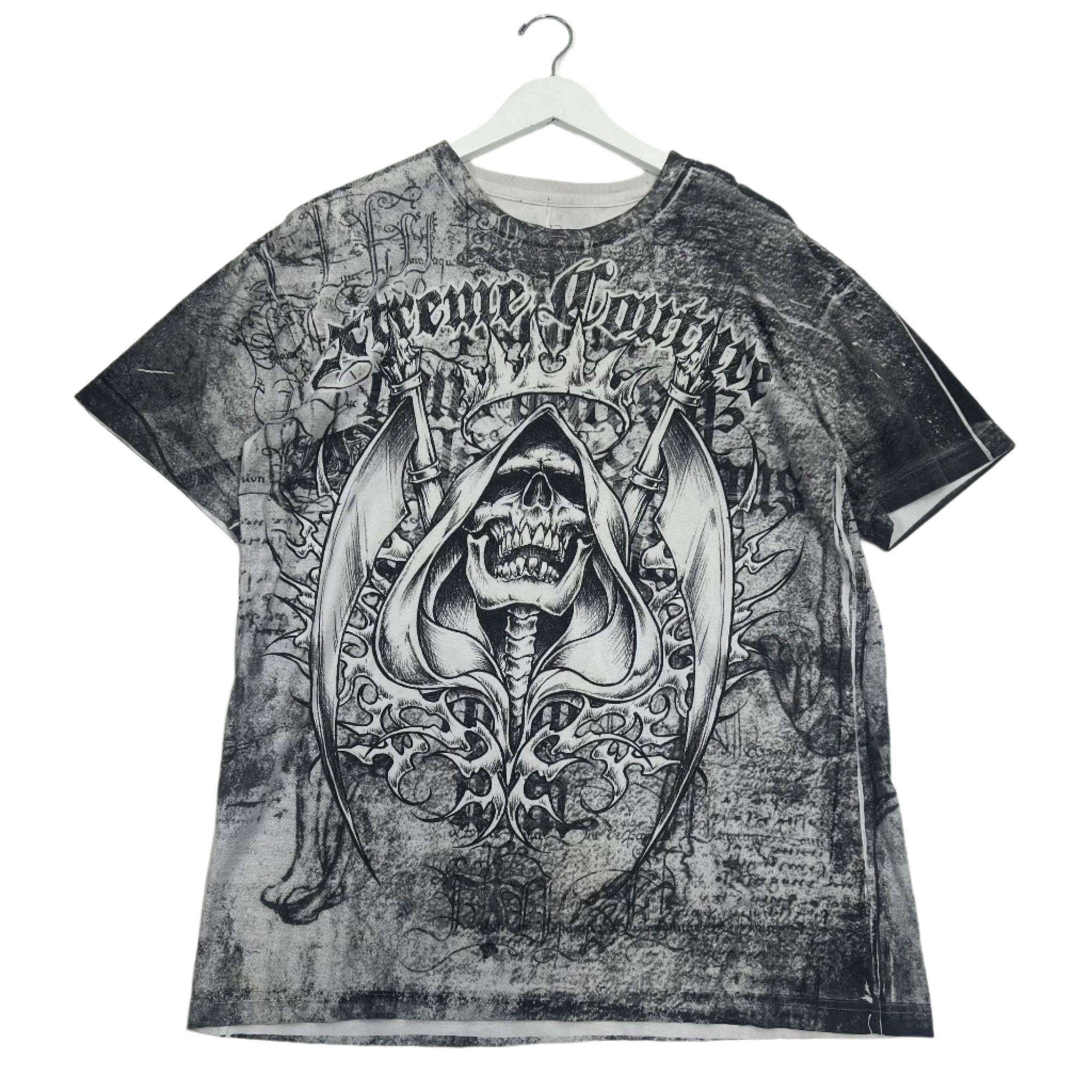 Grunge Y2K Distressed Affliction Xtreme Couture Ed Hardy Vancouver Streetwear Vancouver Vintage Cross Angel Harley Davidson FLame Metal Mulisha Quiksilver