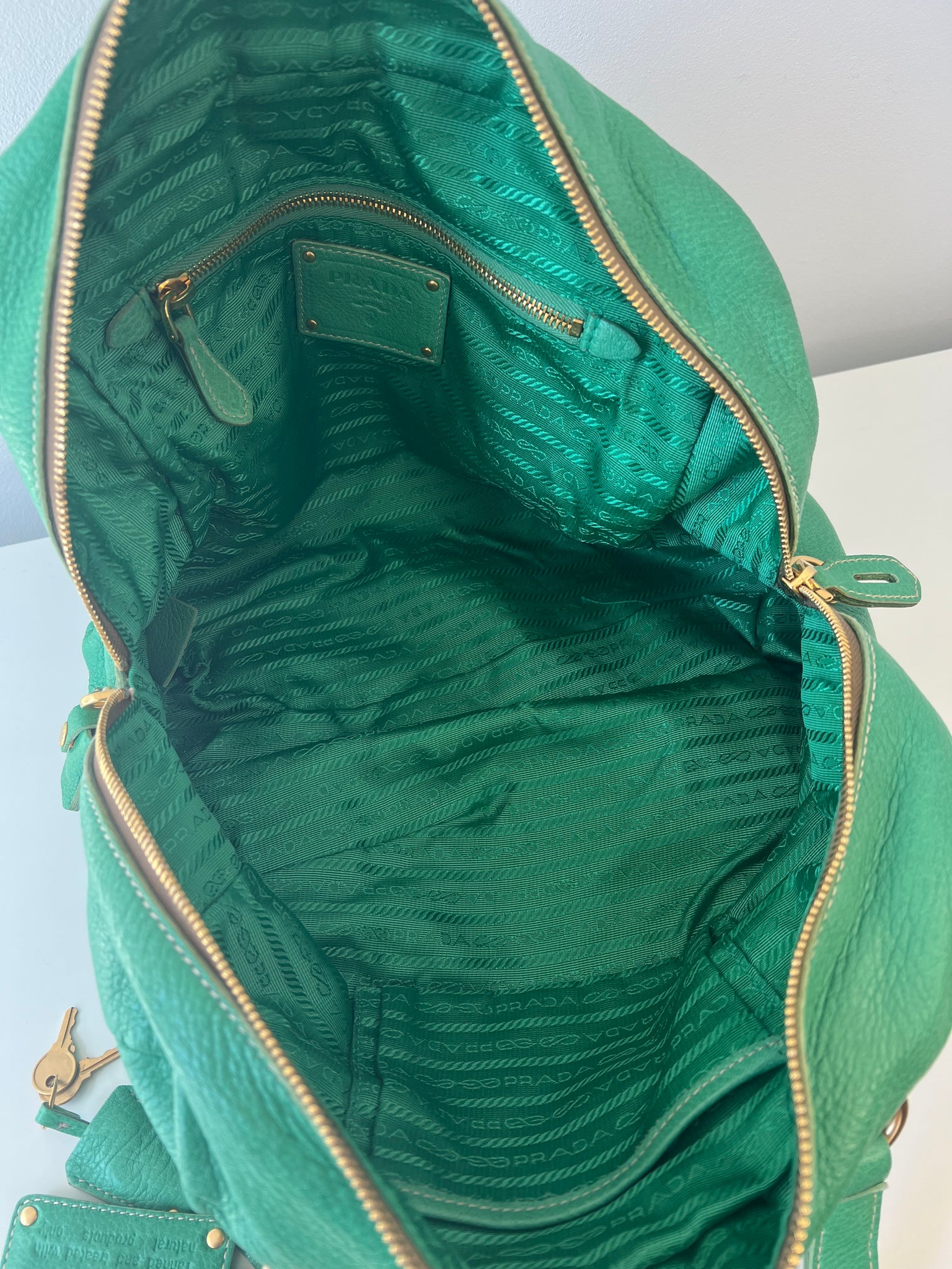 PRADA CERVO FOLDING BAG / GREEN