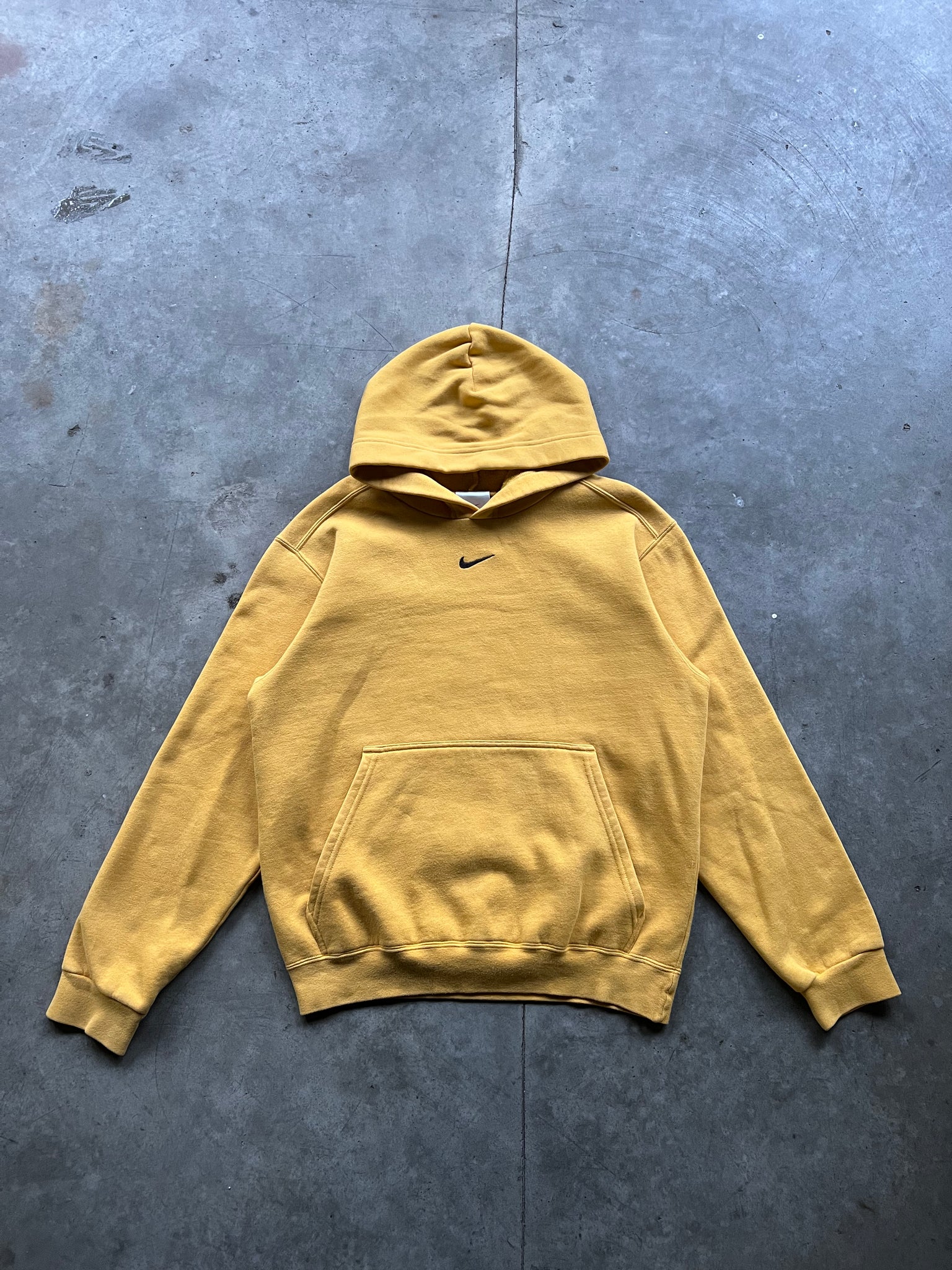 2000S NIKE YELLOW MIDDLE SWOOSH HOODIE / SMALL