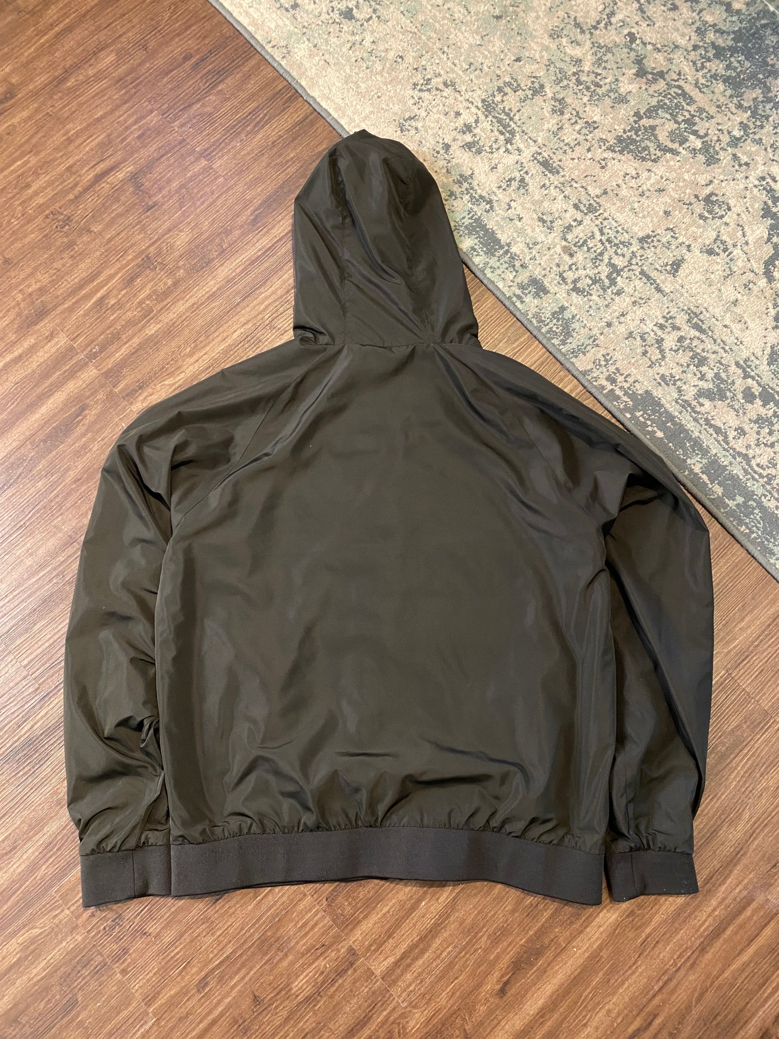 DIME BLACK WINDBREAKER / MEDIUM