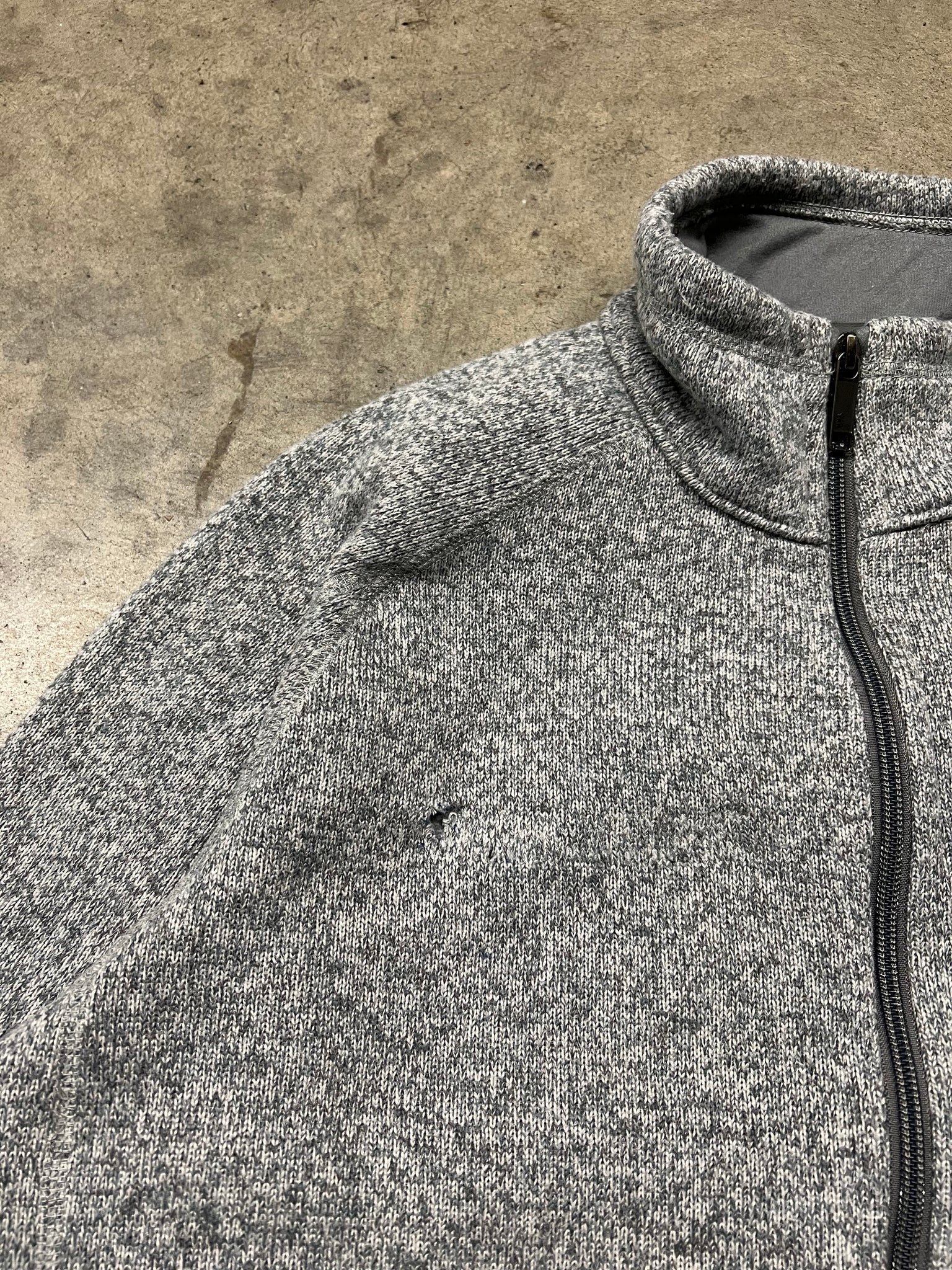 Patagonia grey better sweater / medium