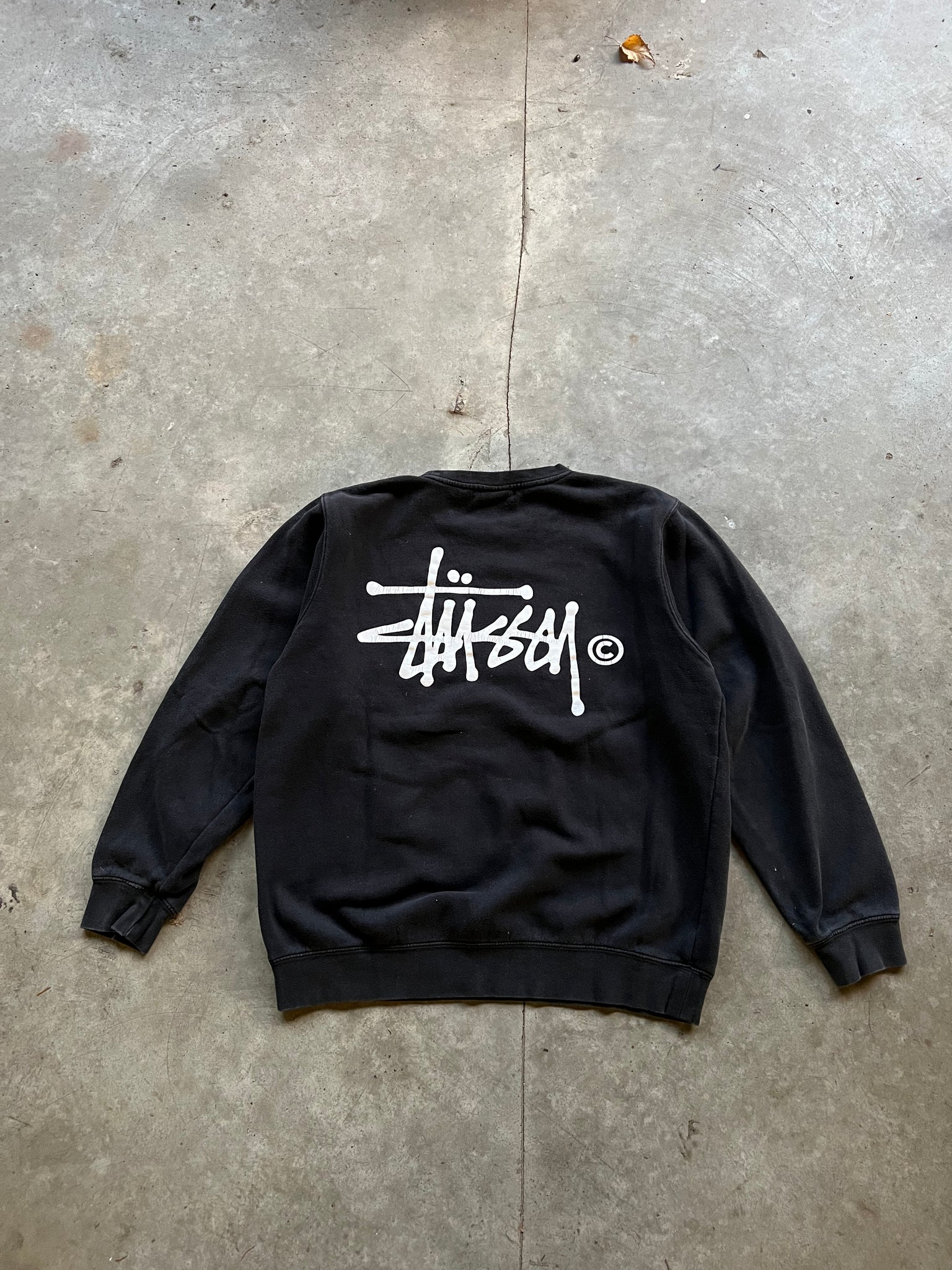 STUSSY SCRIPT CREWNECK / LARGE