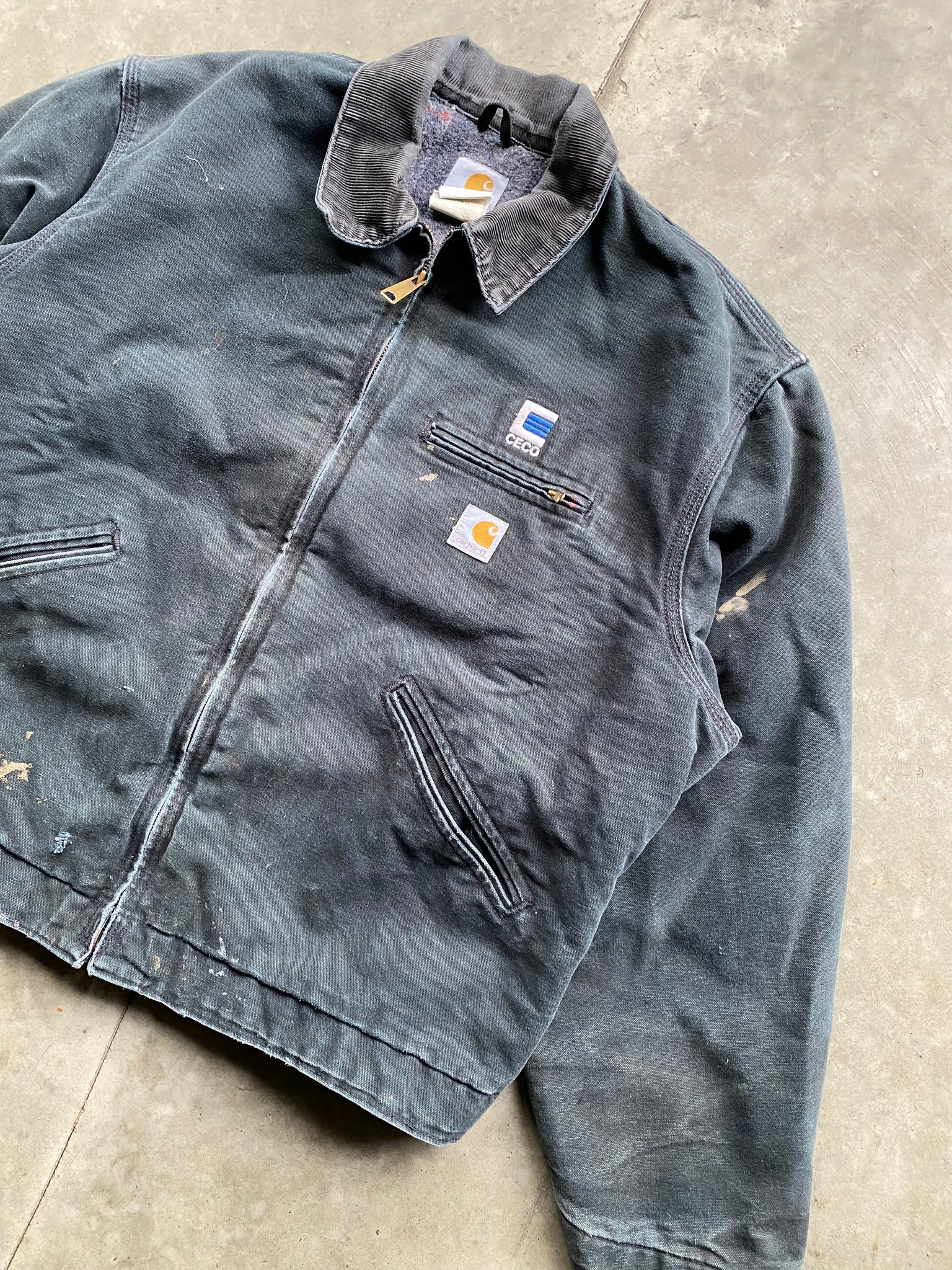 CARHARTT DETROIT JACKET / LARGE