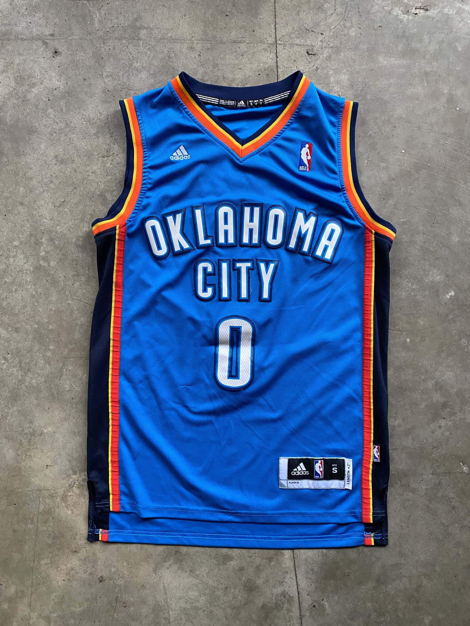 ADIDAS WESTBROOK OLAHOMA JERSEY / SMALL