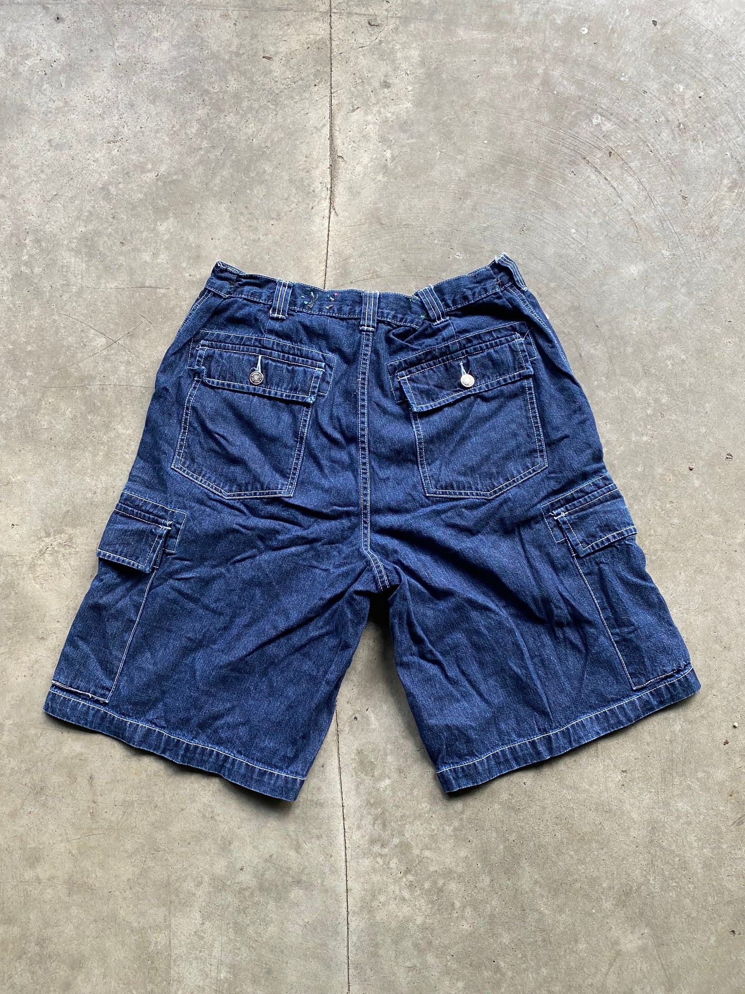 JIMMY JAZZ DARKWASH JORTS / 36